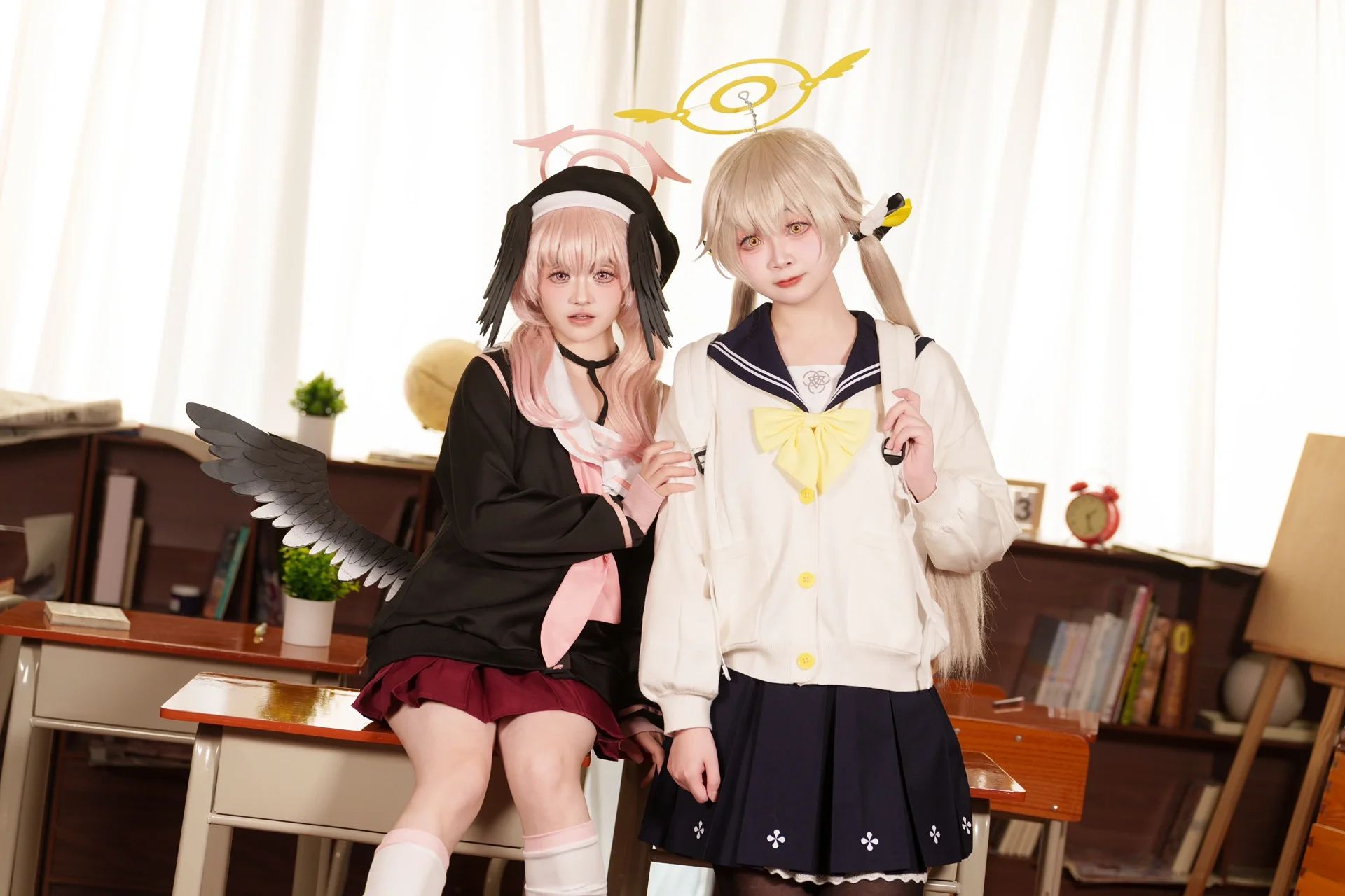 [Shimoe Koharu cosplay] Daily classroom break of Blue Archive's Make-Up Work Club - Image 9