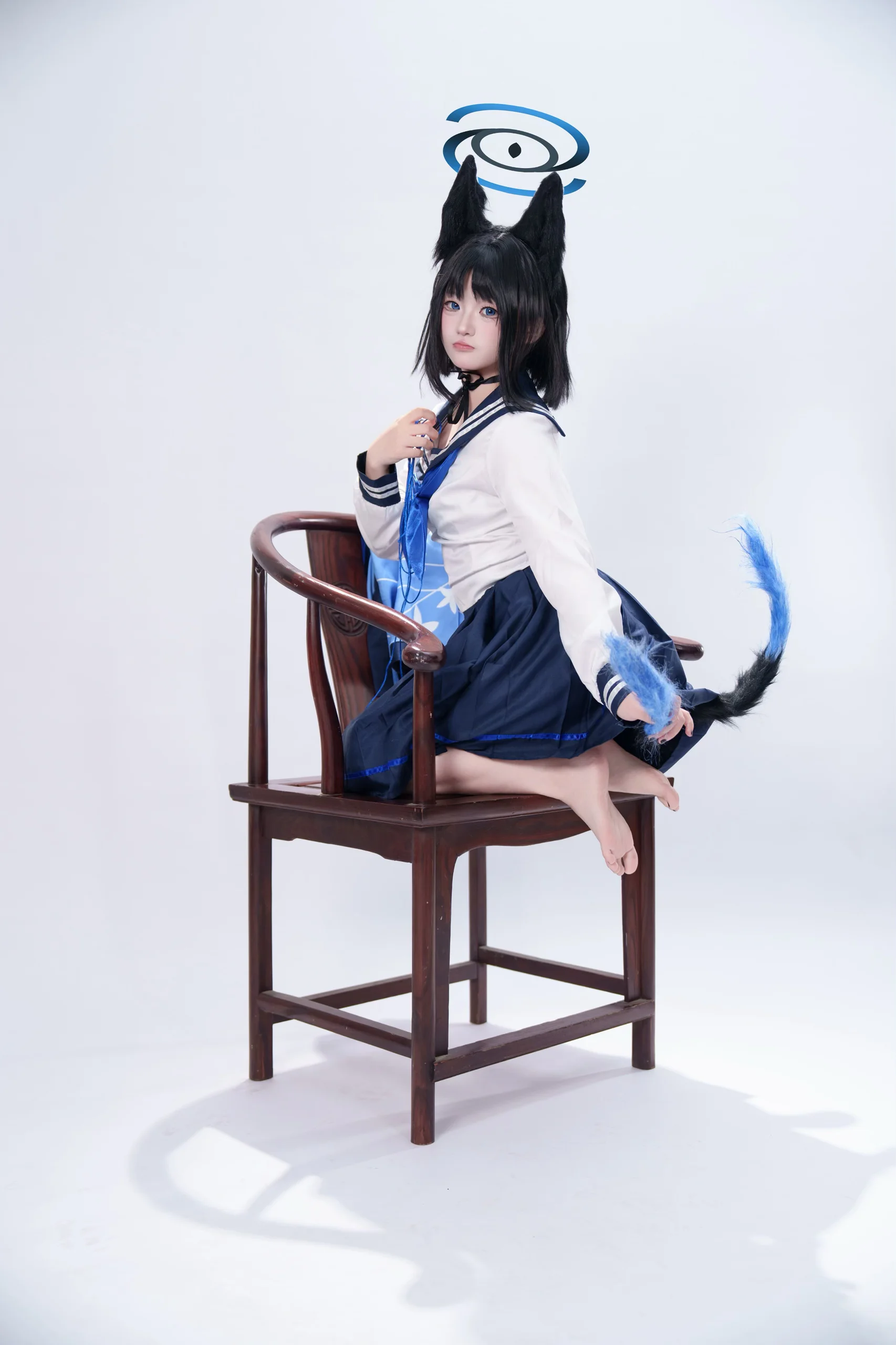 【桐生桔梗cos】這套藍白配色的水手服，是屬於蔚藍檔案的日常感 - 第 3 張