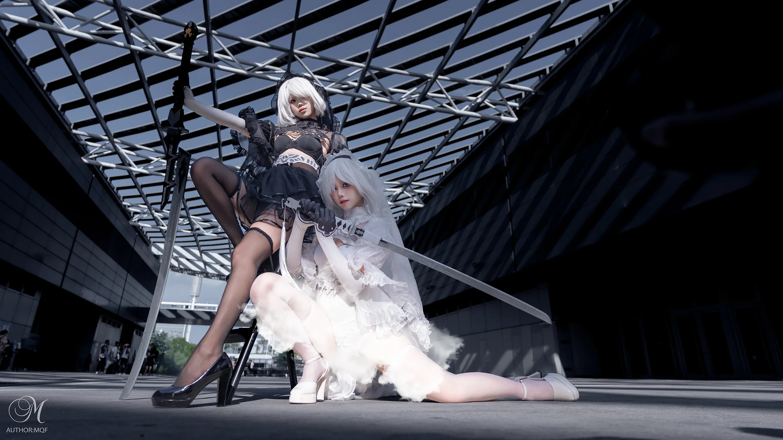 【2Bcos】尼尔机械纪元黑白双生花嫁，漫展场照分享 - 第 3 张