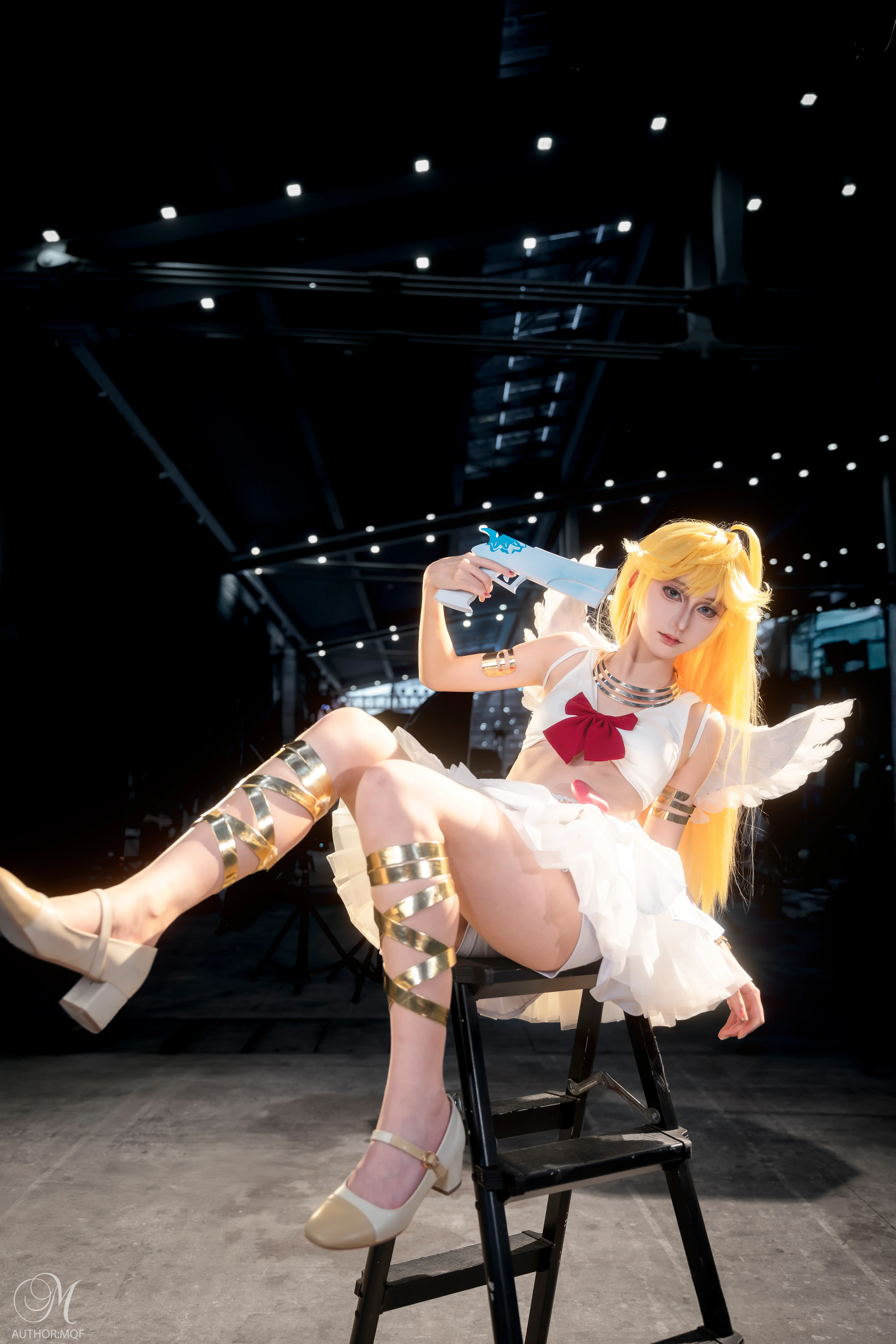 【パンティ コスプレ】『パンティ&ストッキングwithガーターベルト』逆光イベント写真 - 4 枚目