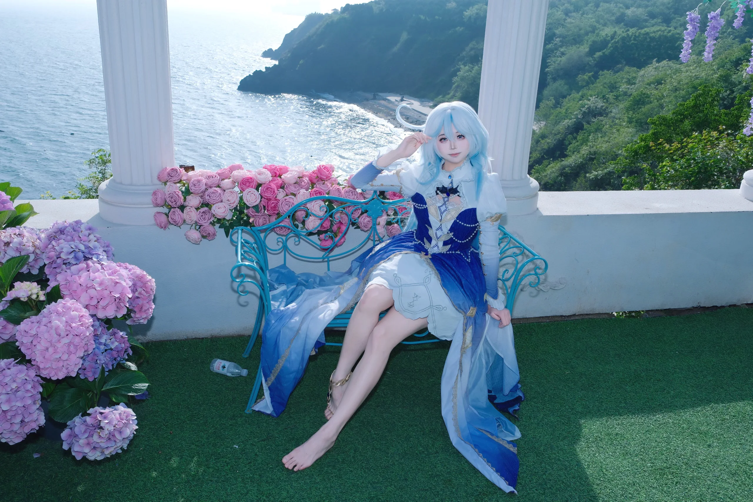 【芙宁娜cos】海边花园的午后，水之国度的人间真实 - 第 1 张