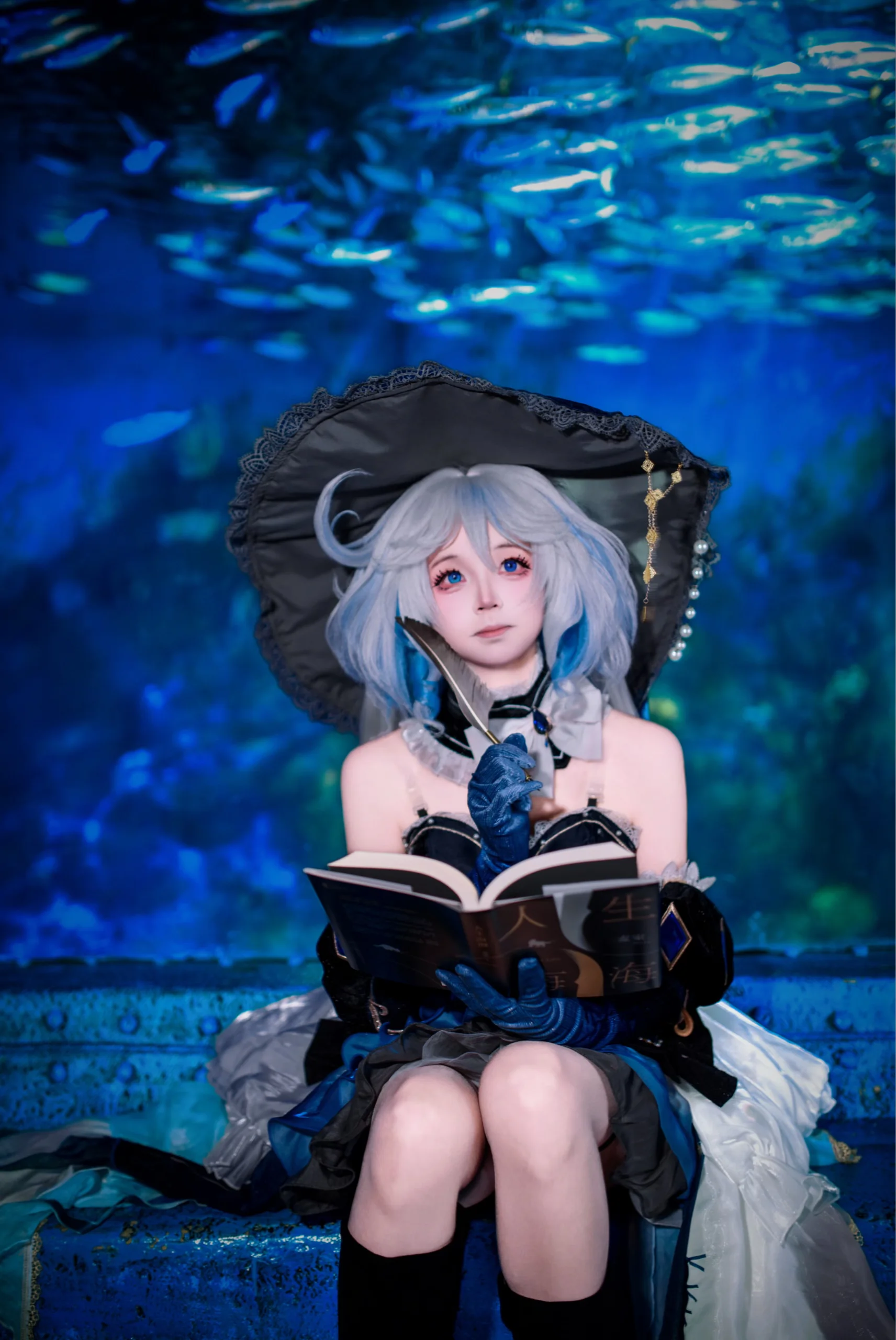 【芙宁娜cos】水族馆里的蓝调私设，静阅悠然 - 第 2 张