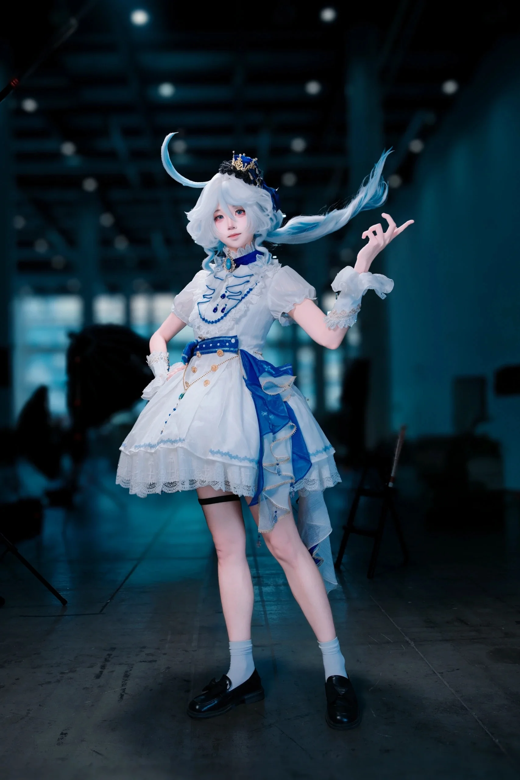【芙宁娜cos】蓝色舞曲，夏日漫展的轻盈绽放 - 第 10 张