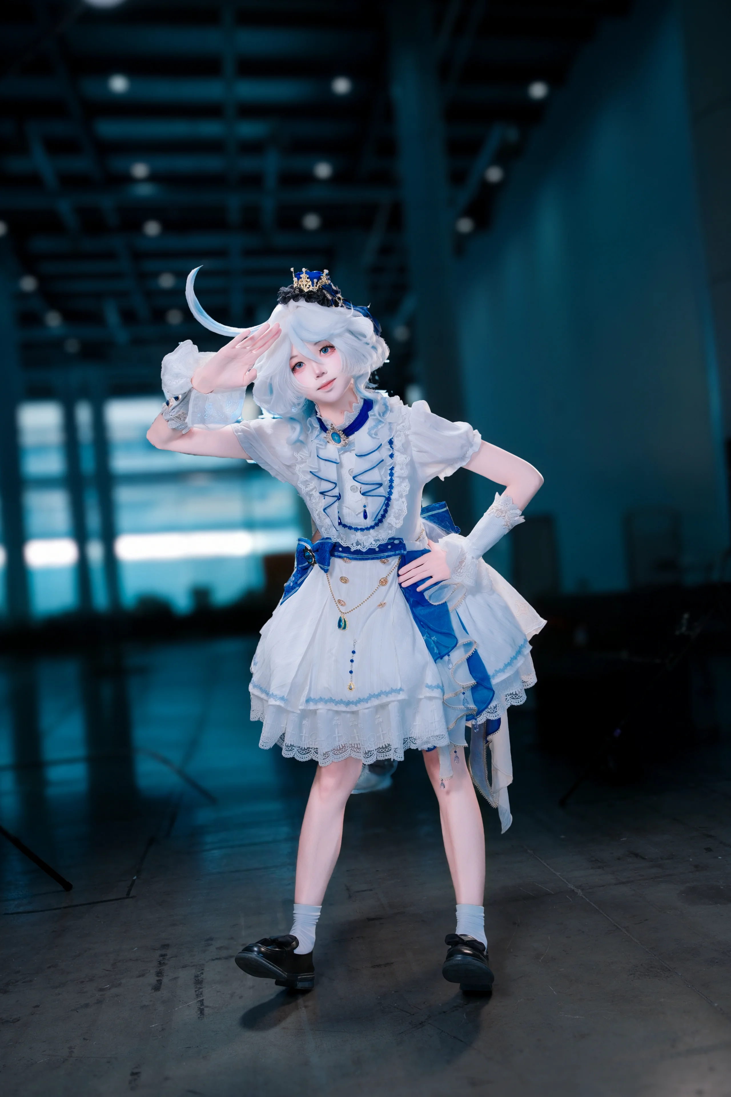【芙宁娜cos】蓝色舞曲，夏日漫展的轻盈绽放
