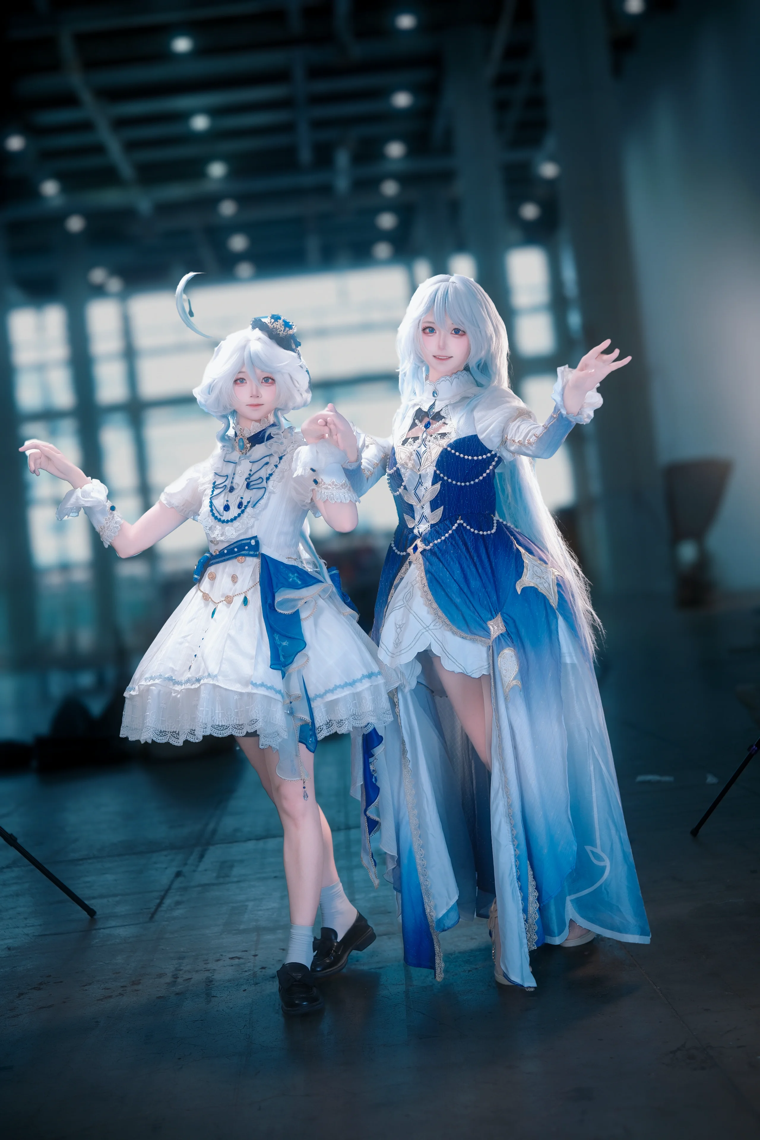 [Furina Cosplay] Genshin Impact Duo Waltz, Blue and White Dance Frozen in Time - Image 7