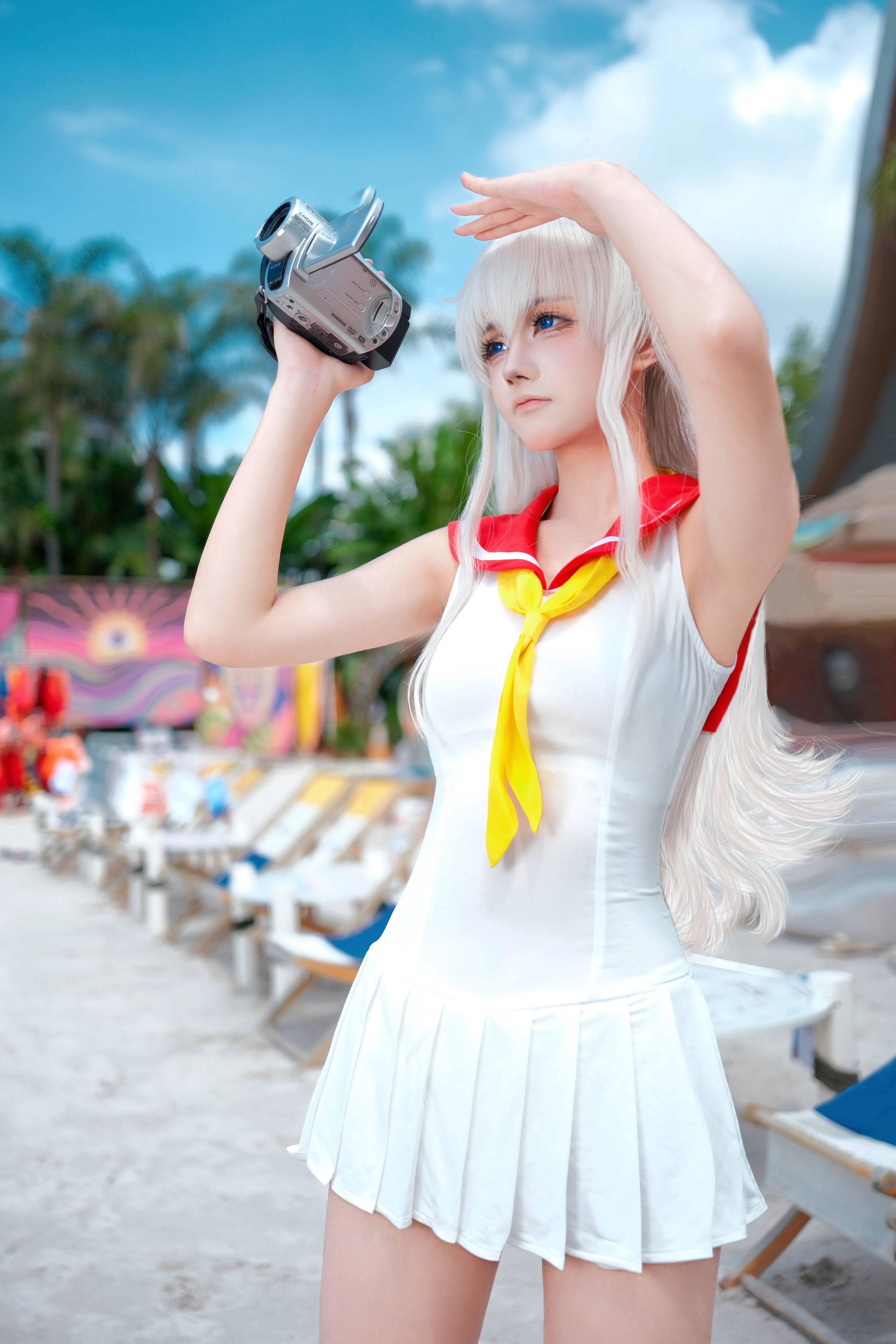 【友利奈緒cos】烈日沙灘與白色泳裝的清爽定格 - 第 5 張