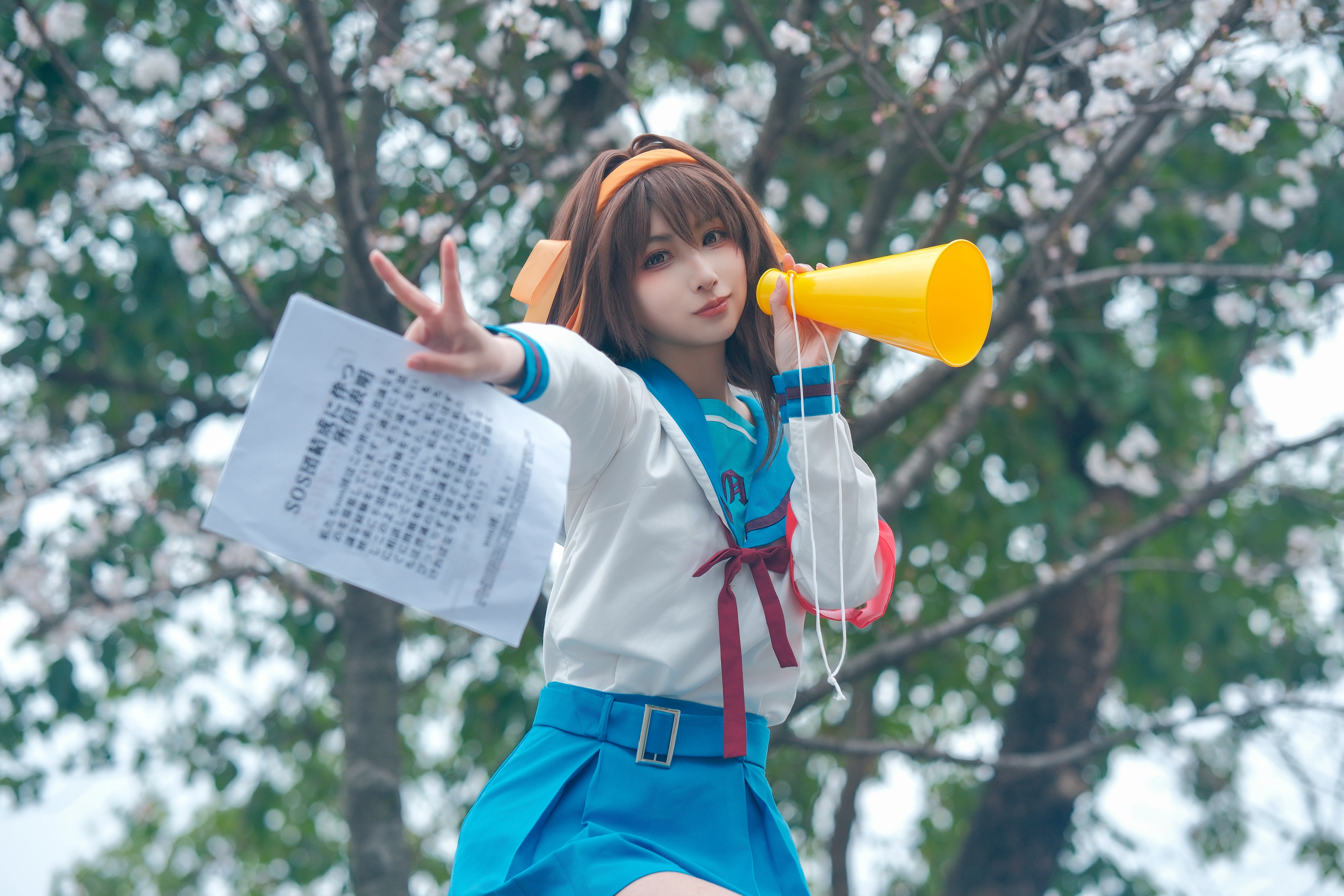【涼宮ハルヒコスプレ】放送20周年記念、北高の校舎へ戻るクラシックな瞬間 - 6 枚目