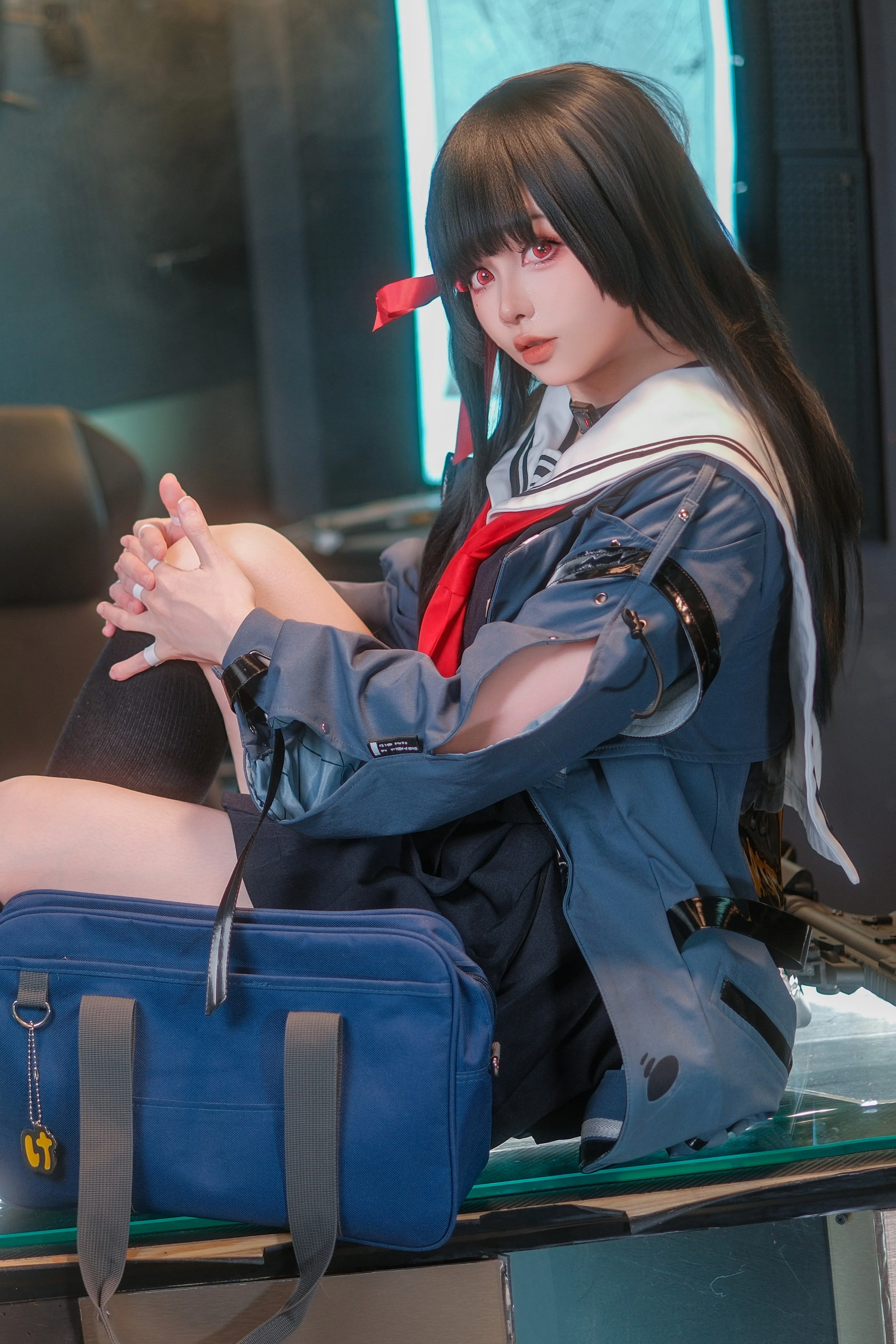 【千咲 コスプレ】『鳴潮』のタクティカルセーラー服と指揮所フリーズフレーム - 2 枚目
