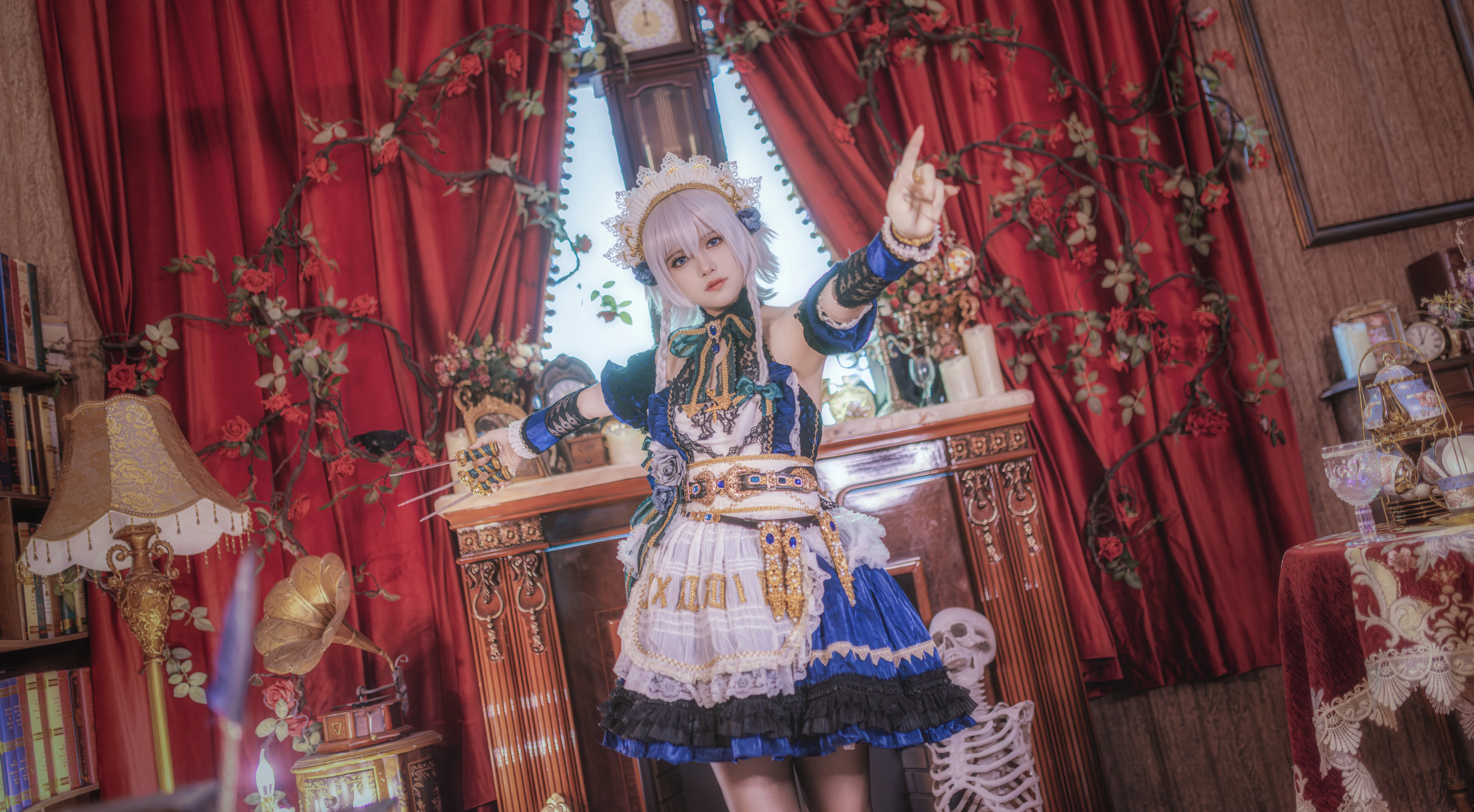【十六夜咲夜 コスプレ】東方 レトロゴシック風メイド服の美しい瞬間 - 4 枚目