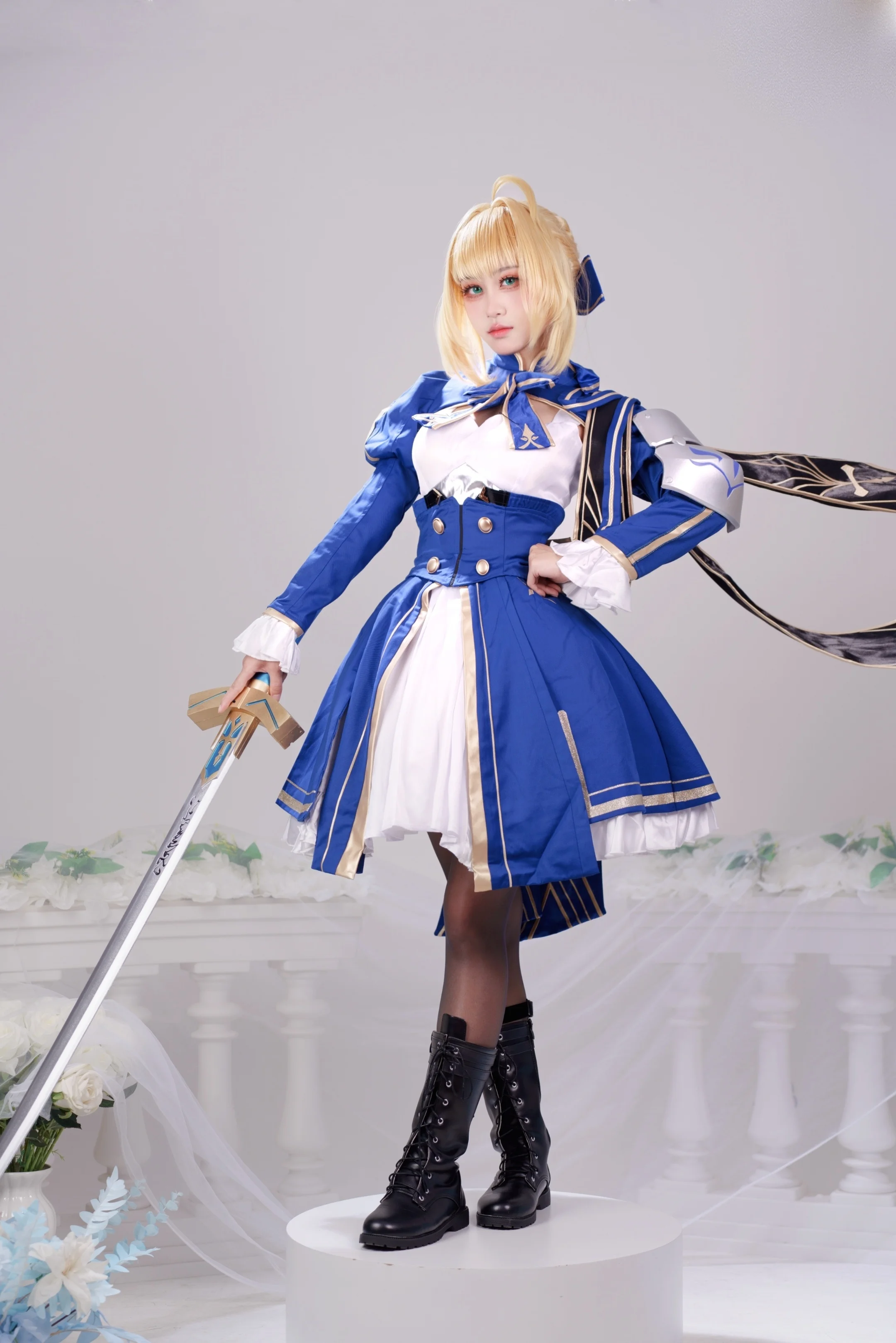 【sabercos】崩坏星穹铁道蓝金战袍与长剑的视觉还原