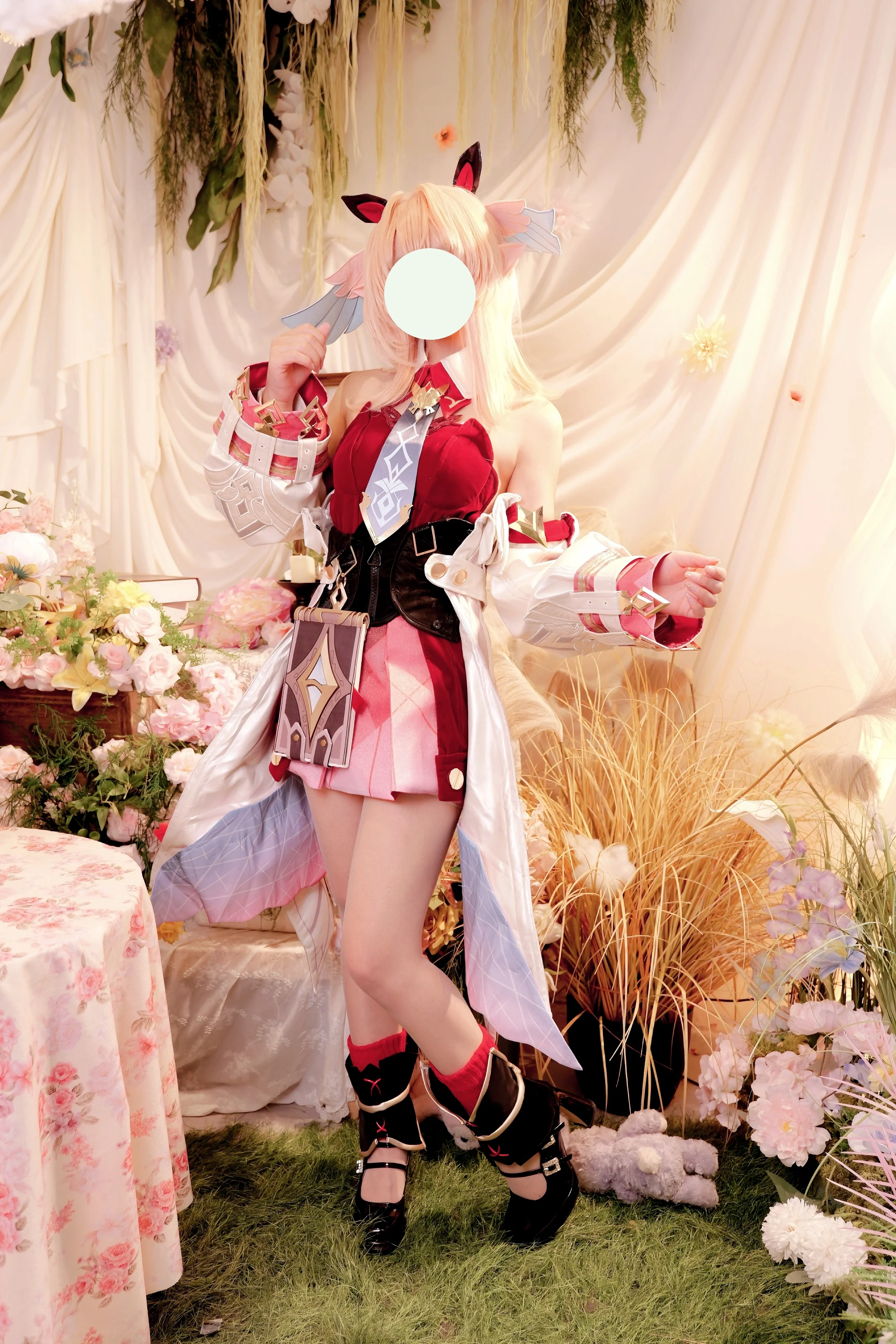 【莉奈婭cos】原神世界的小精靈，這套粉白穿搭太有質感 - 第 3 張