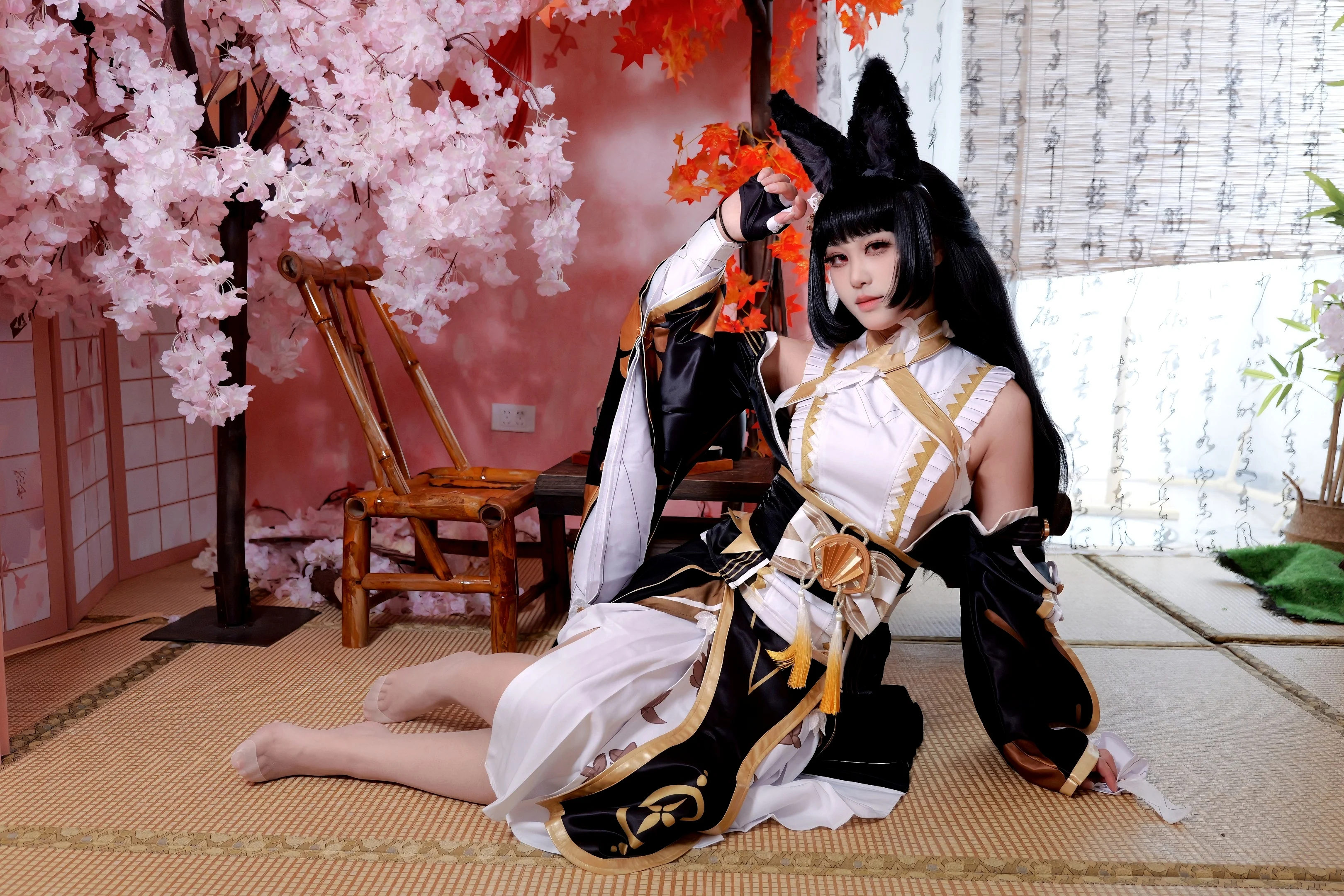 【星见雅cos】绝区零：和风庭院里的一抹黑白锋刃 - 第 2 张