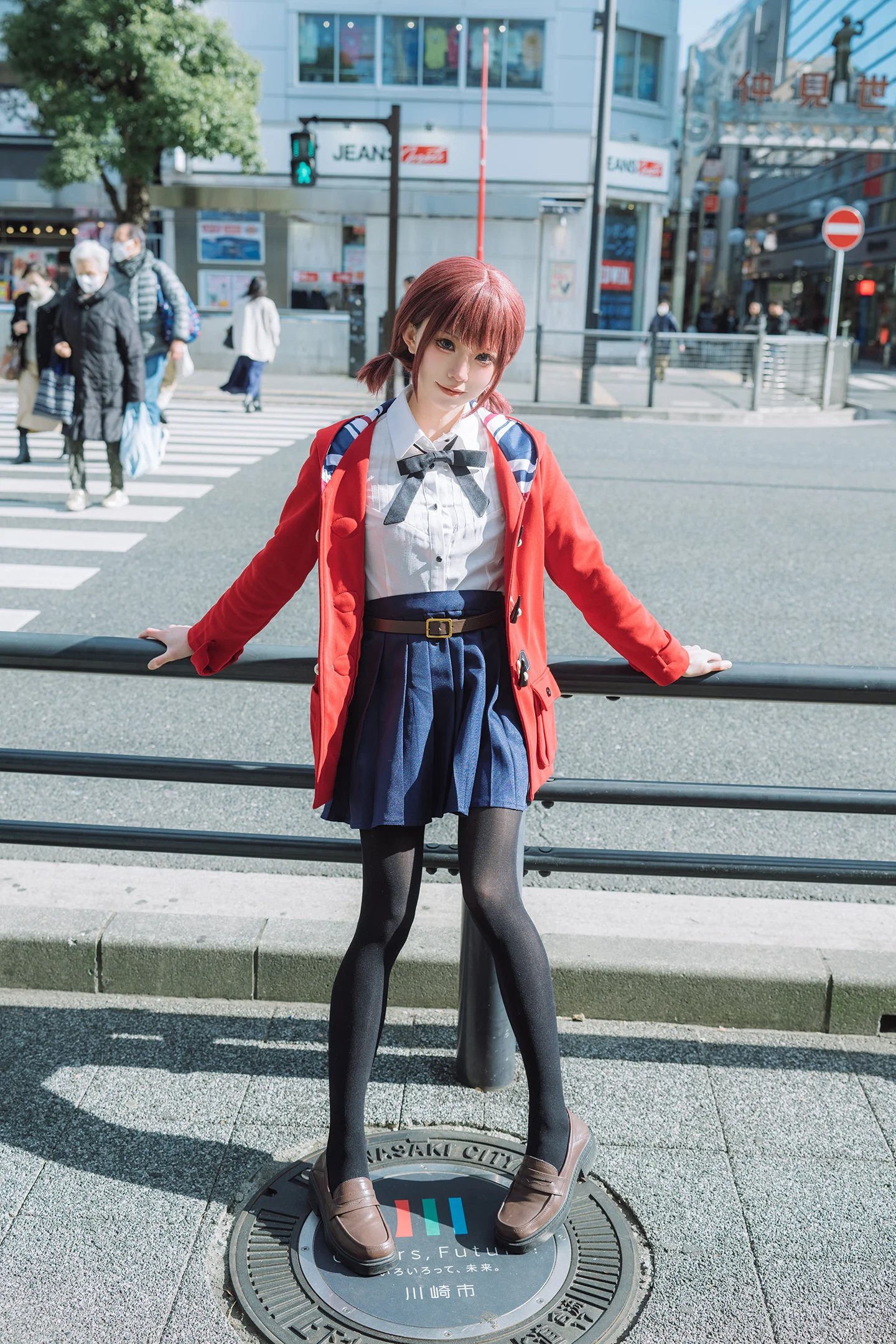 【井芹仁菜cos】在川崎站的日常，重現哭泣少女樂隊中的那份倔強 - 第 6 張