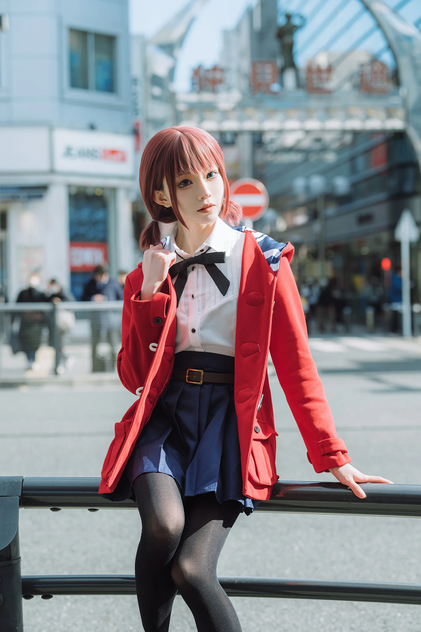【井芹仁菜cos】在川崎站的日常，重現哭泣少女樂隊中的那份倔強 - 第 8 張