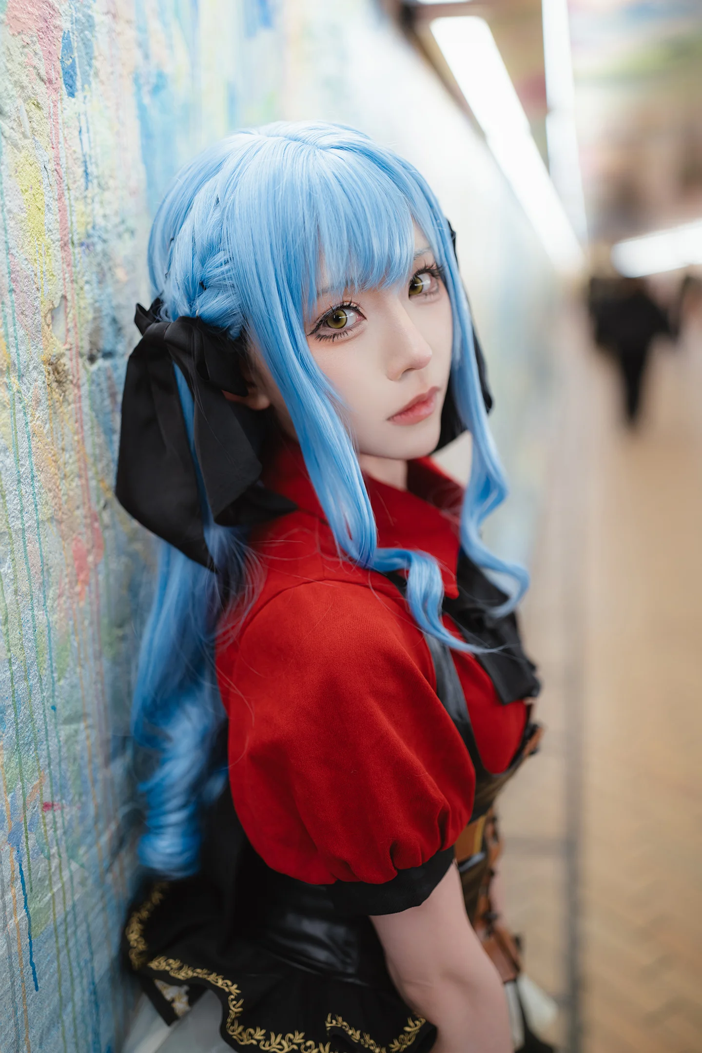 【丰川祥子cos】Ave Mujica的日常侧写，红黑束腰与蓝色卷发 - 第 7 张