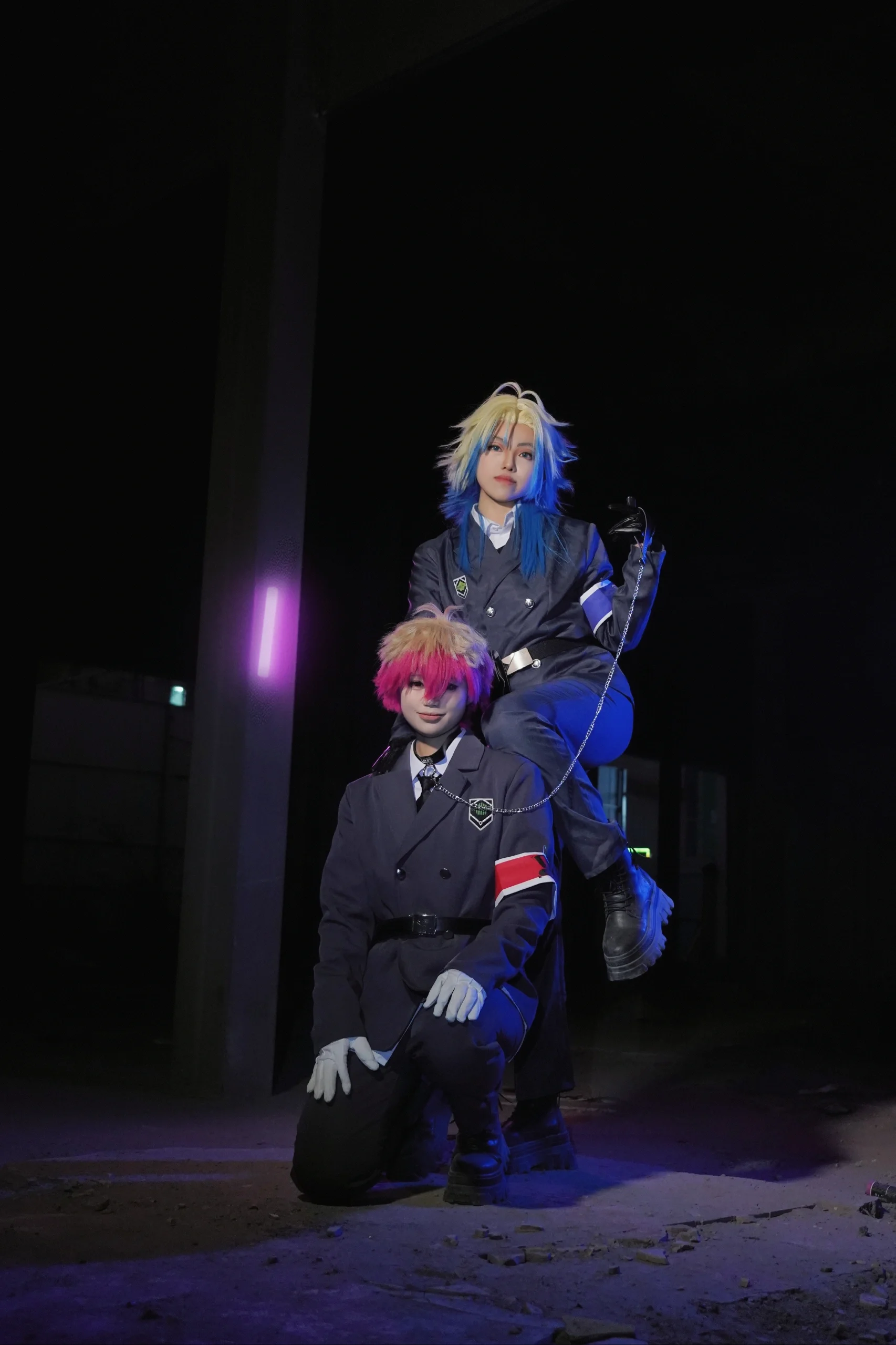 【凯撒cos】蓝色监狱双人正片，赛博废土风的夜间拍摄