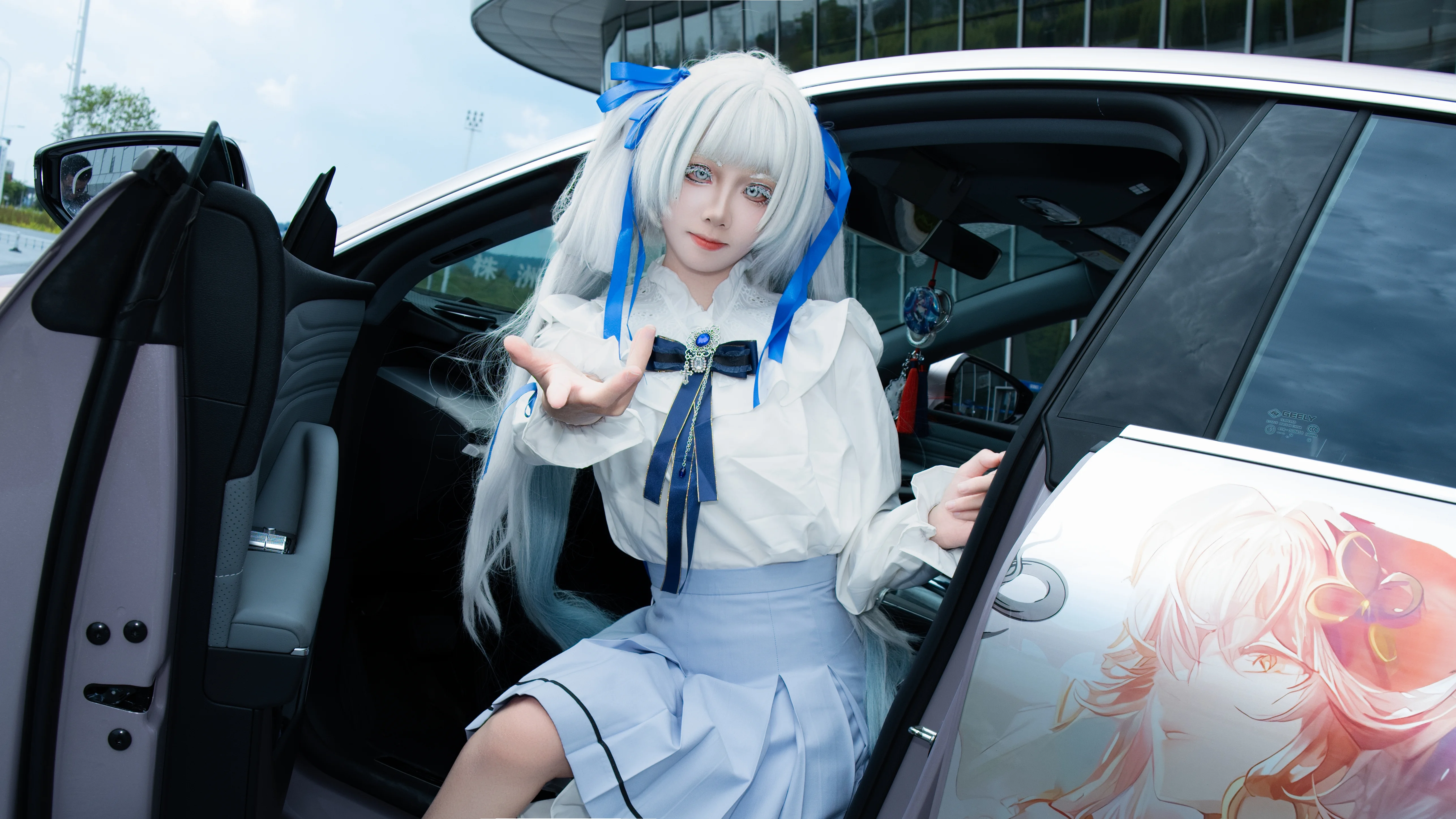 【今汐コスプレ】鳴潮に広がる白と青、コスプレ会場写真の共有 - 1 枚目