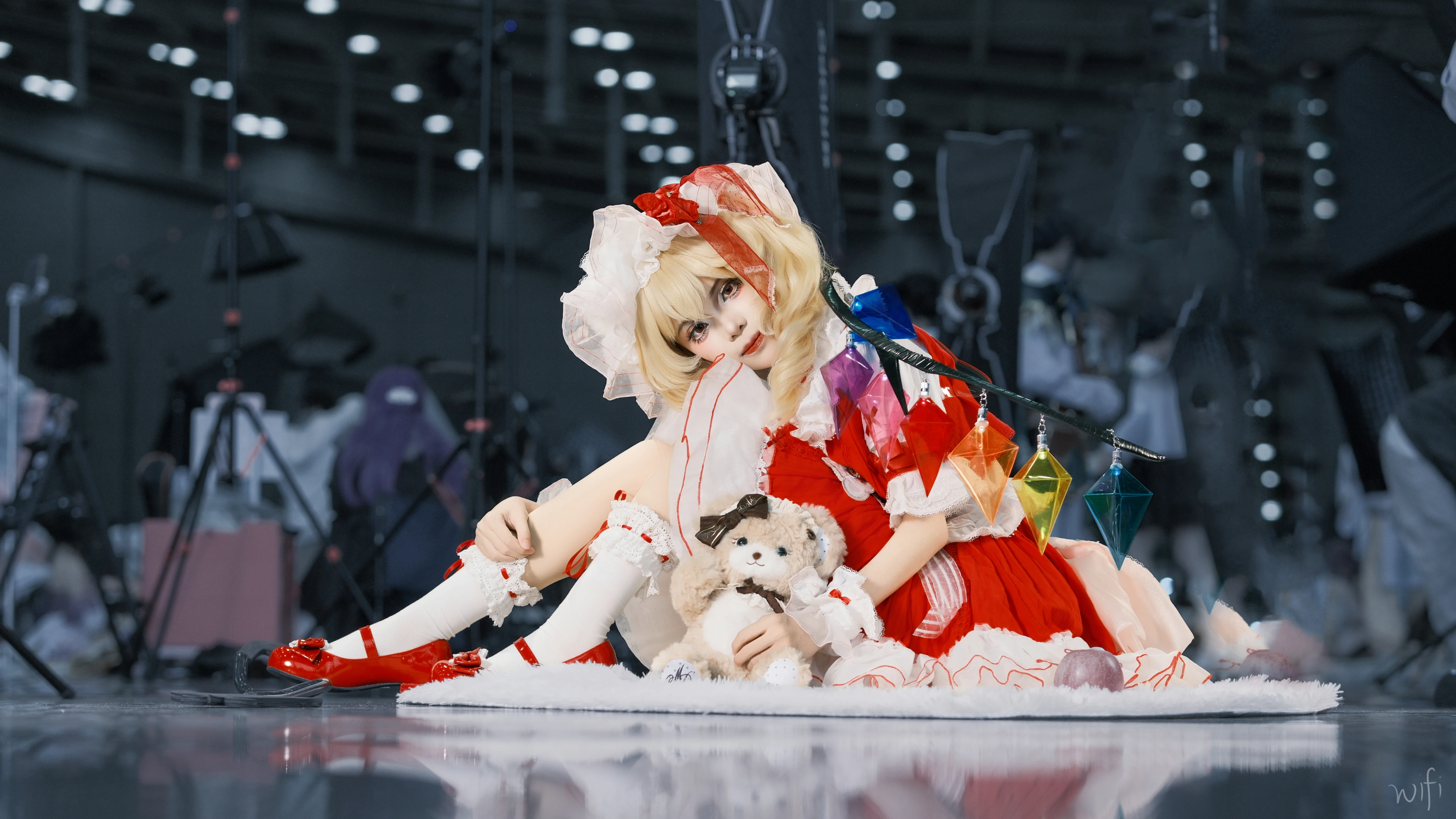 【芙兰朵露cos】东方project，抱头蹲防的红色洋裙与水晶