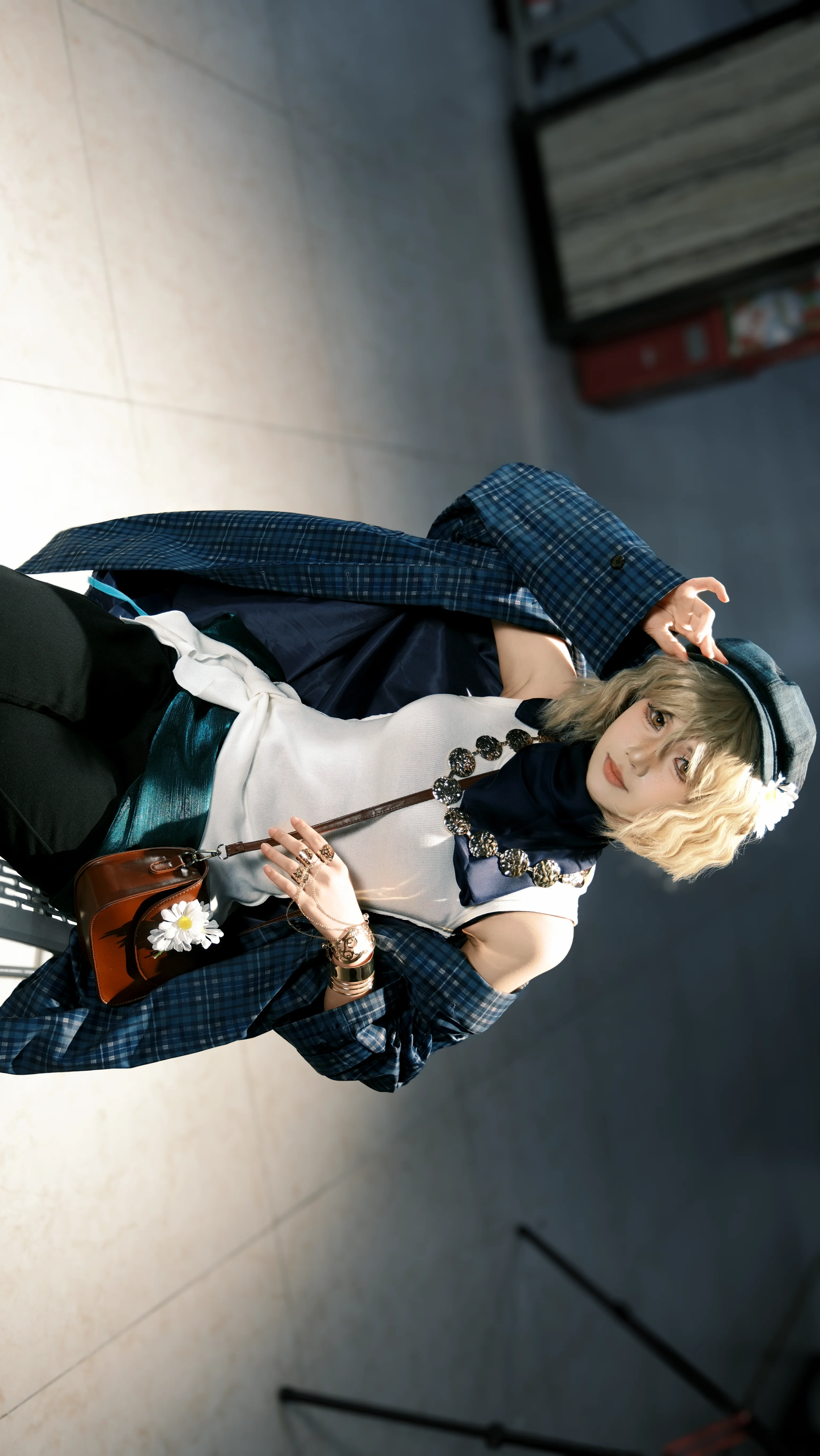 【重返未来1999cos】蓝白格纹与雏菊组合，记录长沙ONLY漫展返图