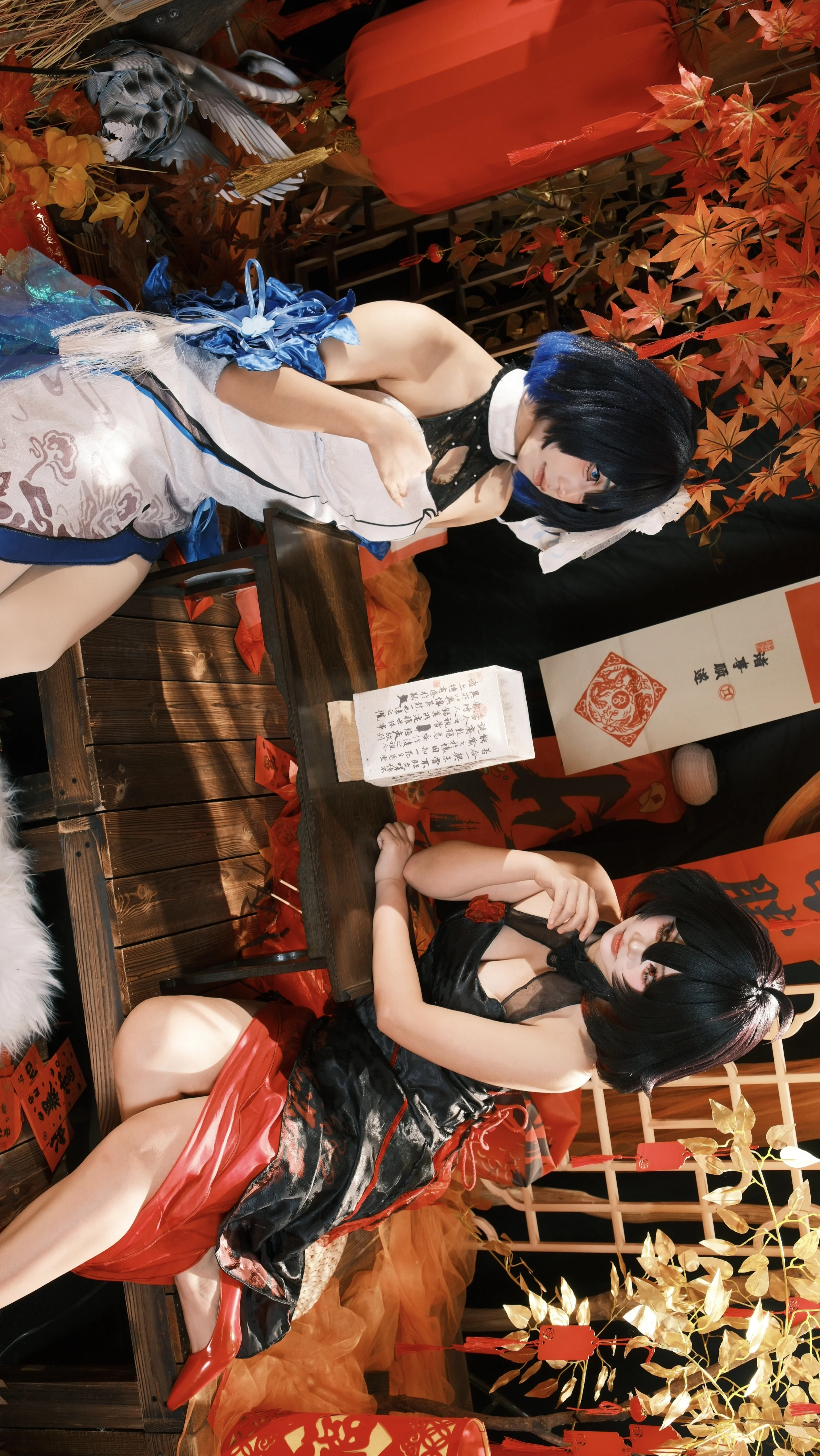 【希儿cos】崩坏3 白希与黑希的新年红枫国风同框 - 第 2 张