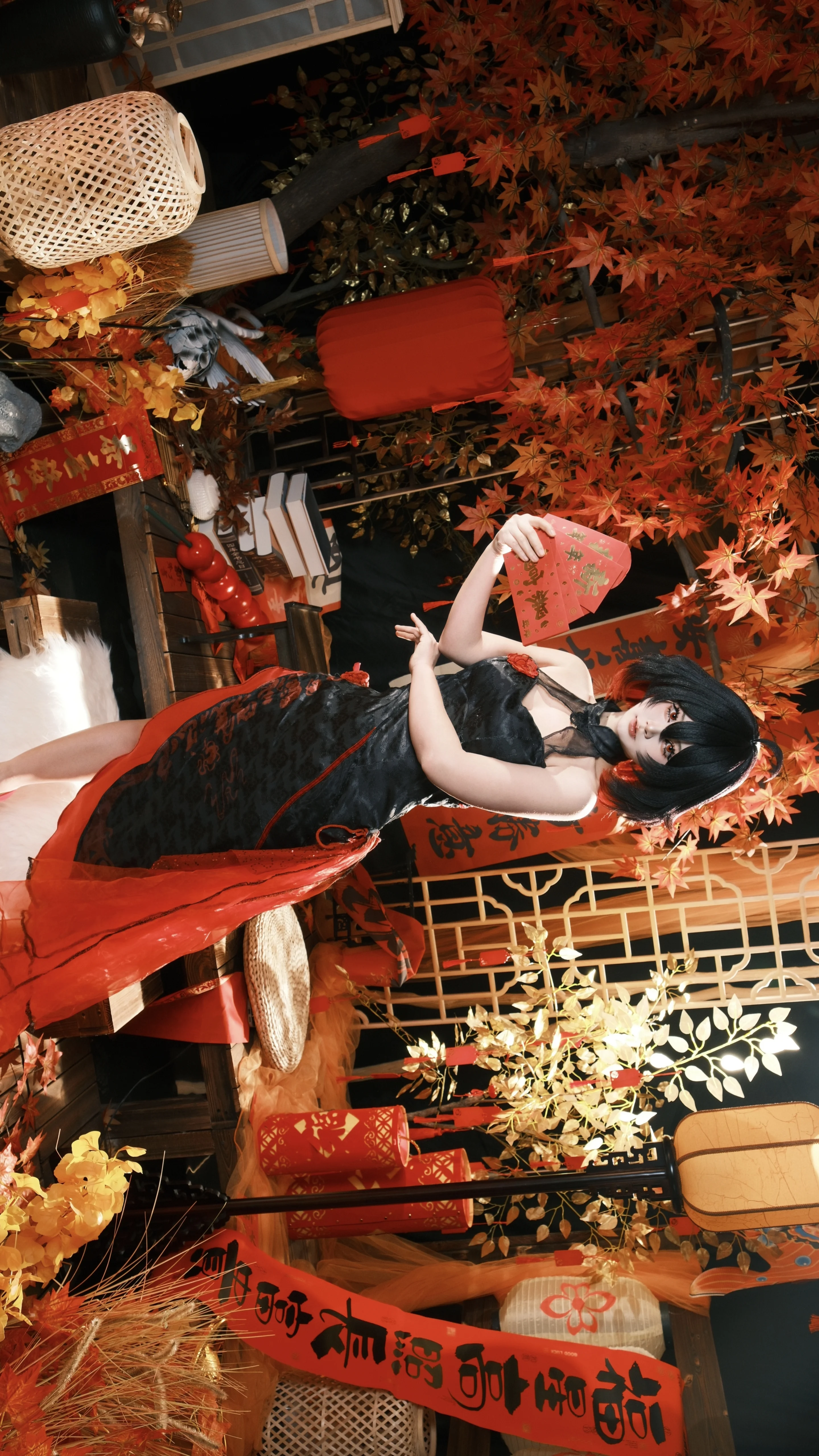 【希儿cos】崩坏3 白希与黑希的新年红枫国风同框 - 第 4 张