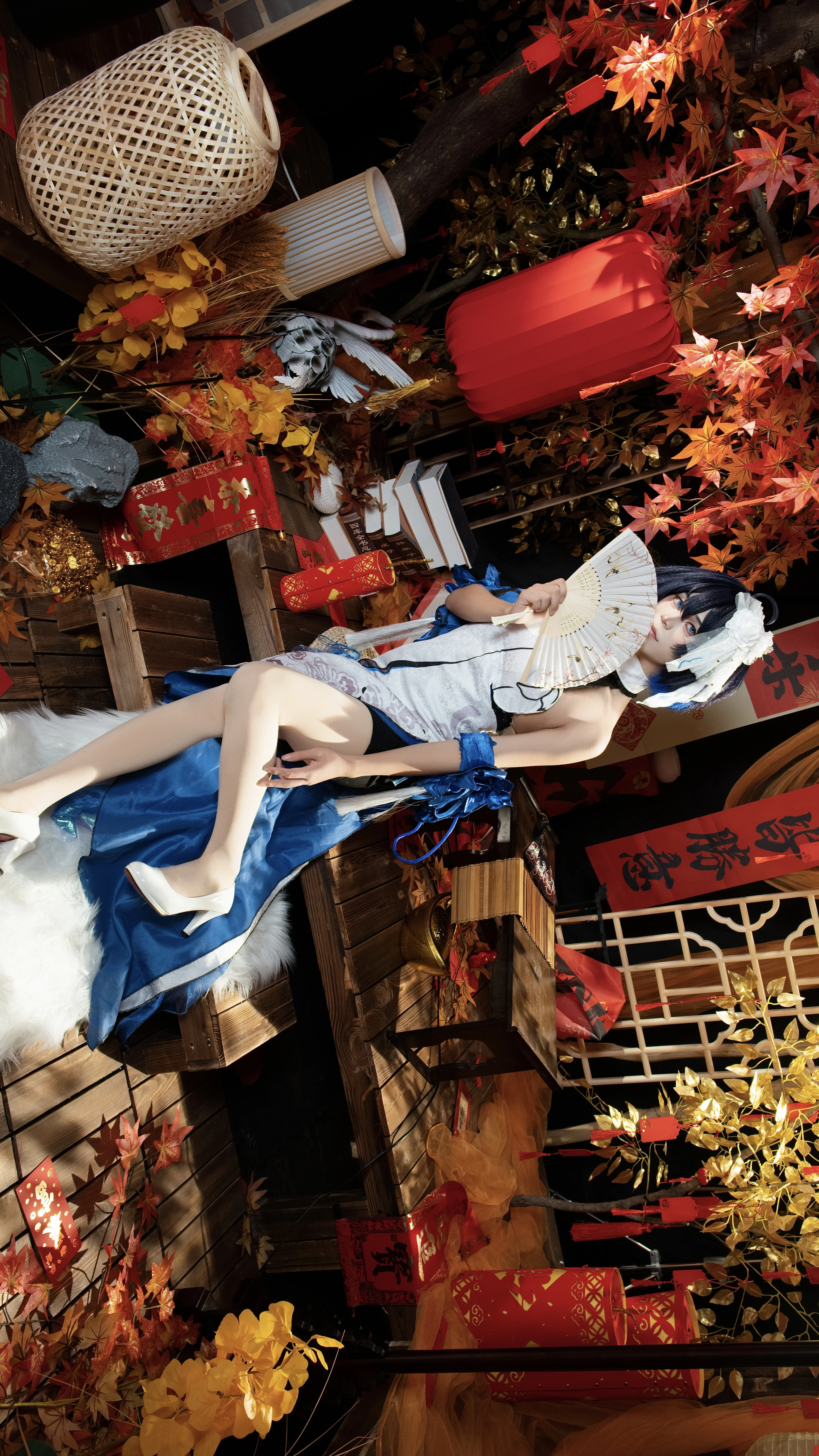 【希儿cos】崩坏3 白希与黑希的新年红枫国风同框 - 第 5 张