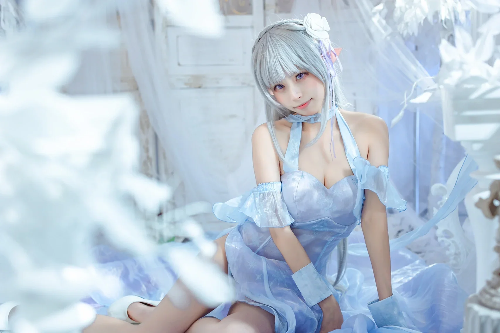 【艾米莉亚cos】冰晶礼服下的精灵，从零开始的异世界生活 - 第 8 张