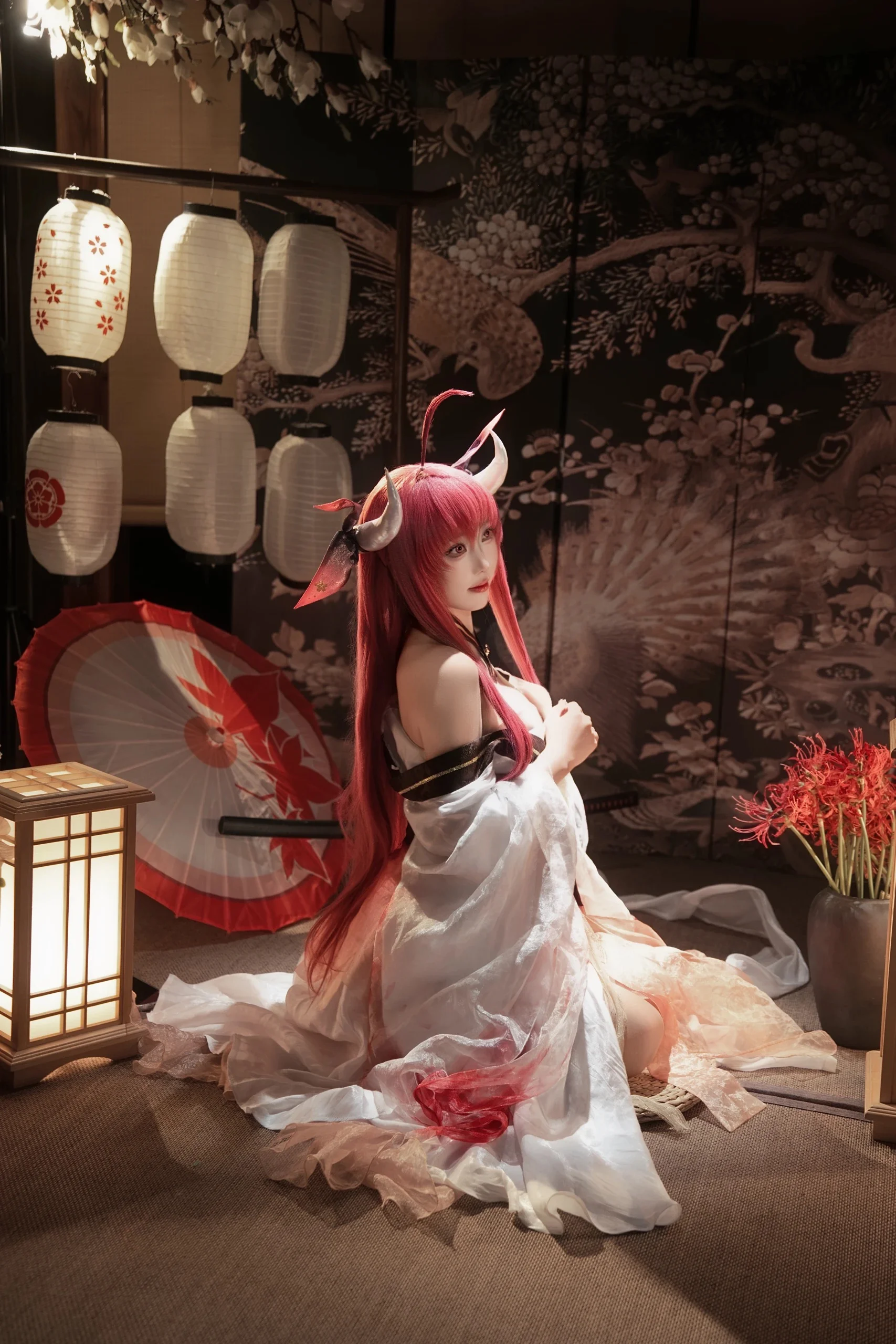 【五河琴里cos】约会大作战，穿着灵装与彼岸花合影 - 第 1 张