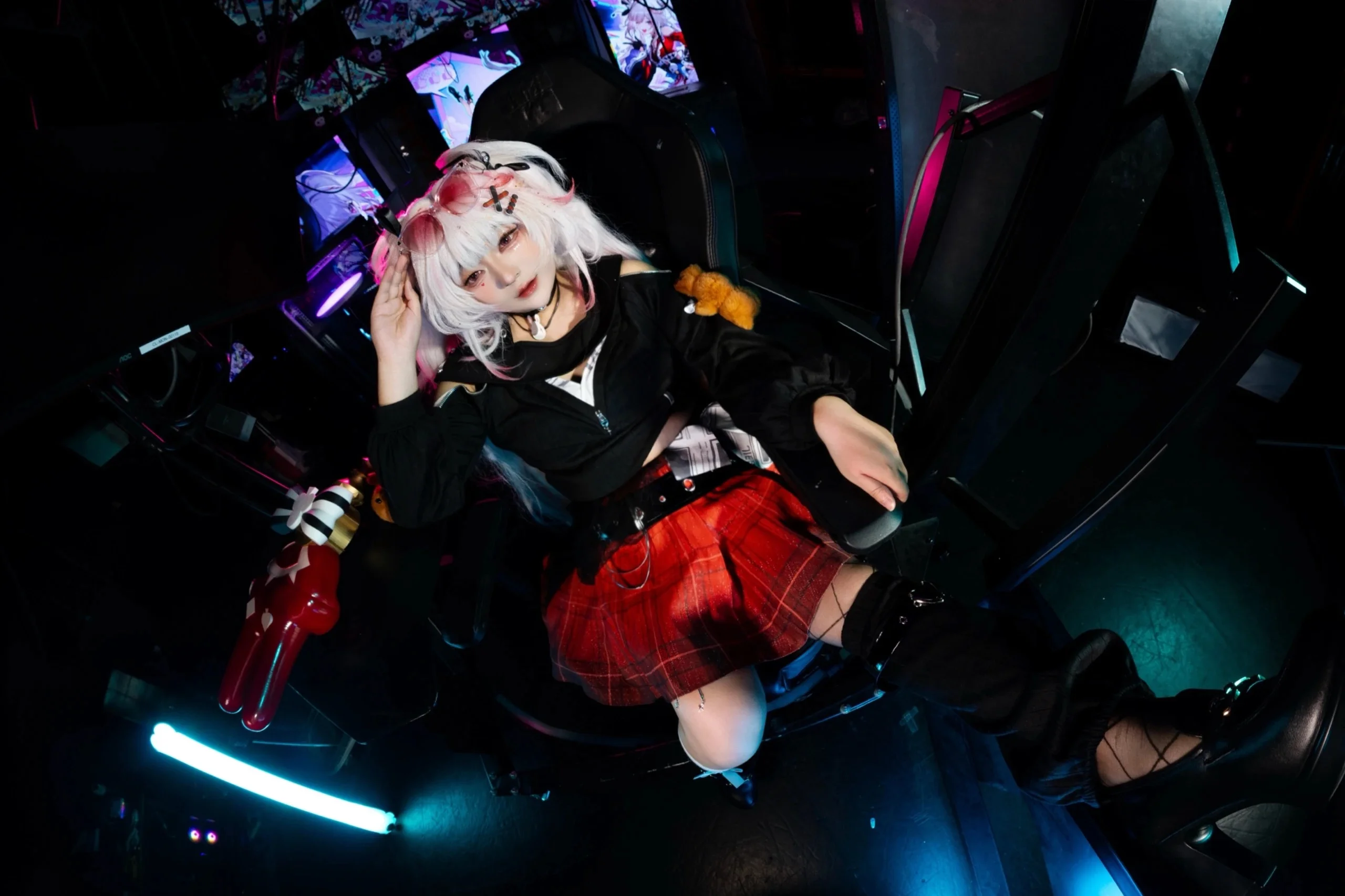【火花cos】崩坏星穹铁道，霓虹灯下的绚烂绽放 - 第 3 张