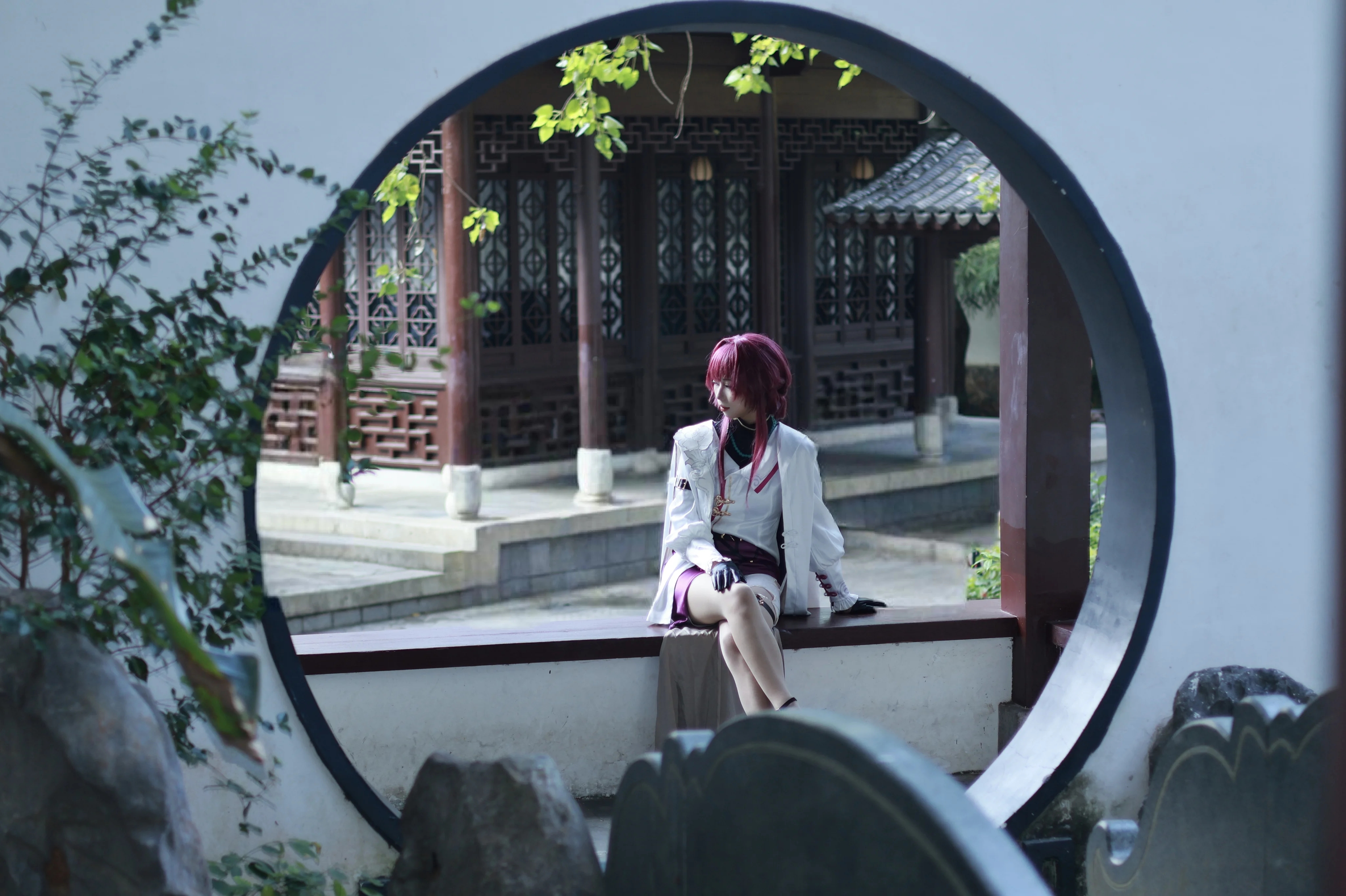 [Kafka Cosplay] Ancient Style On-Location Photography at the Garden Expo Park Blends with a Collaboration Cup to Create a Lazy Vibe - Image 1