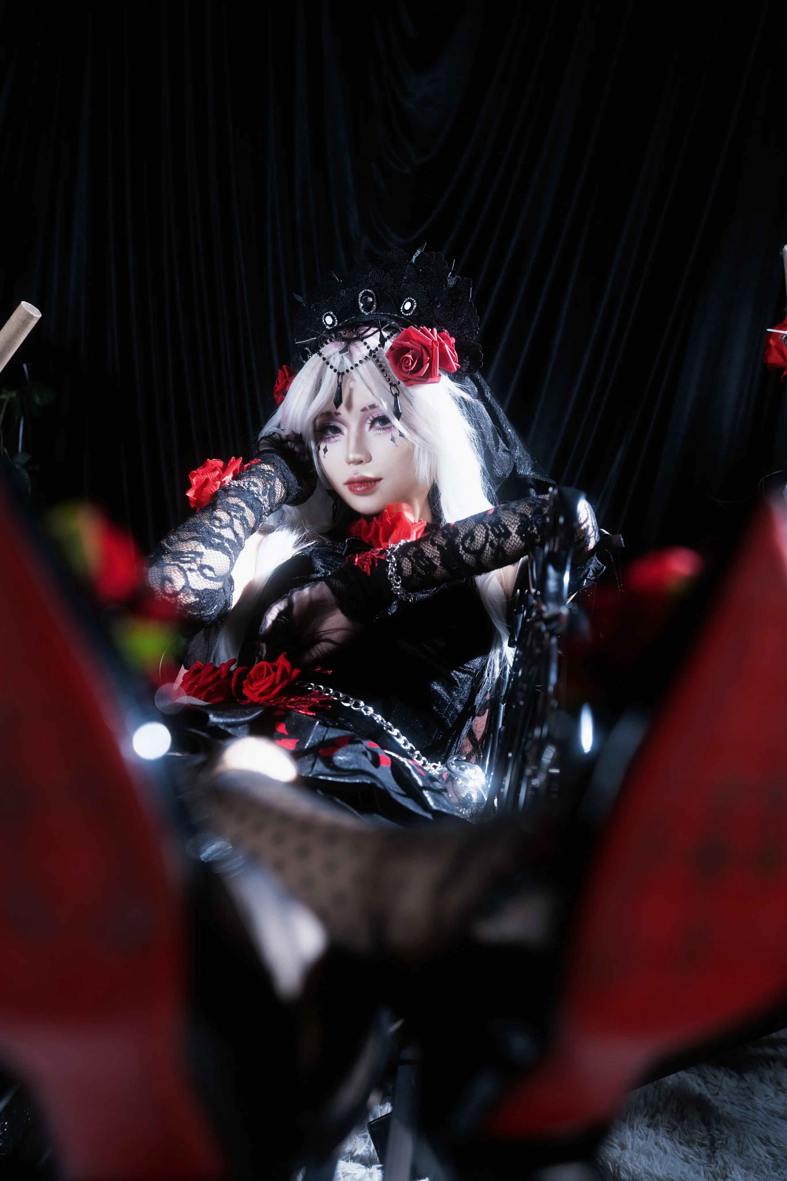 【心理学者コスプレ】Identity V 第五人格「長夜」薔薇テーマのコスプレ写真 - 2 枚目