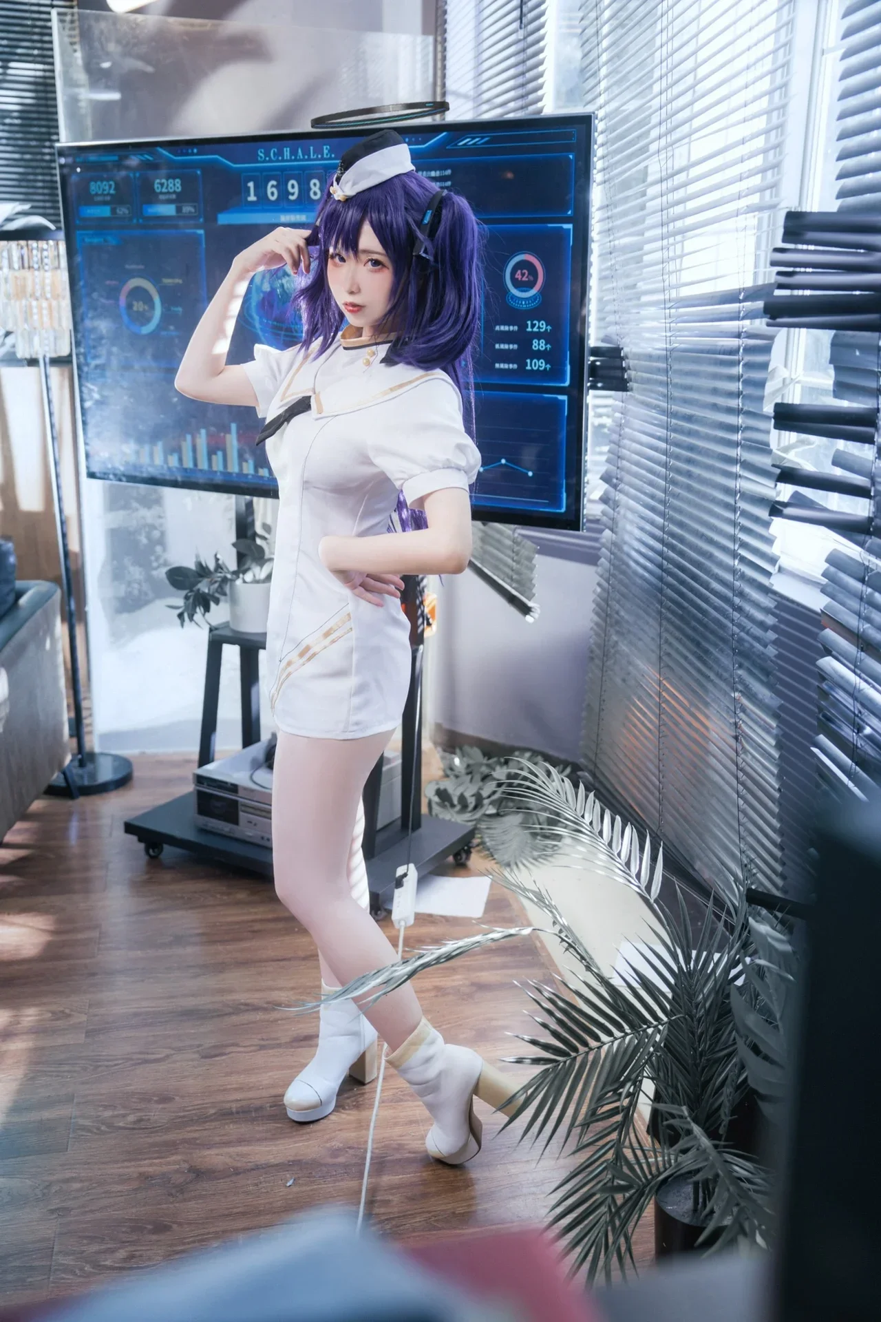 [Hayase Yuuka cosplay] Navigator's office log in Blue Archive - Image 3