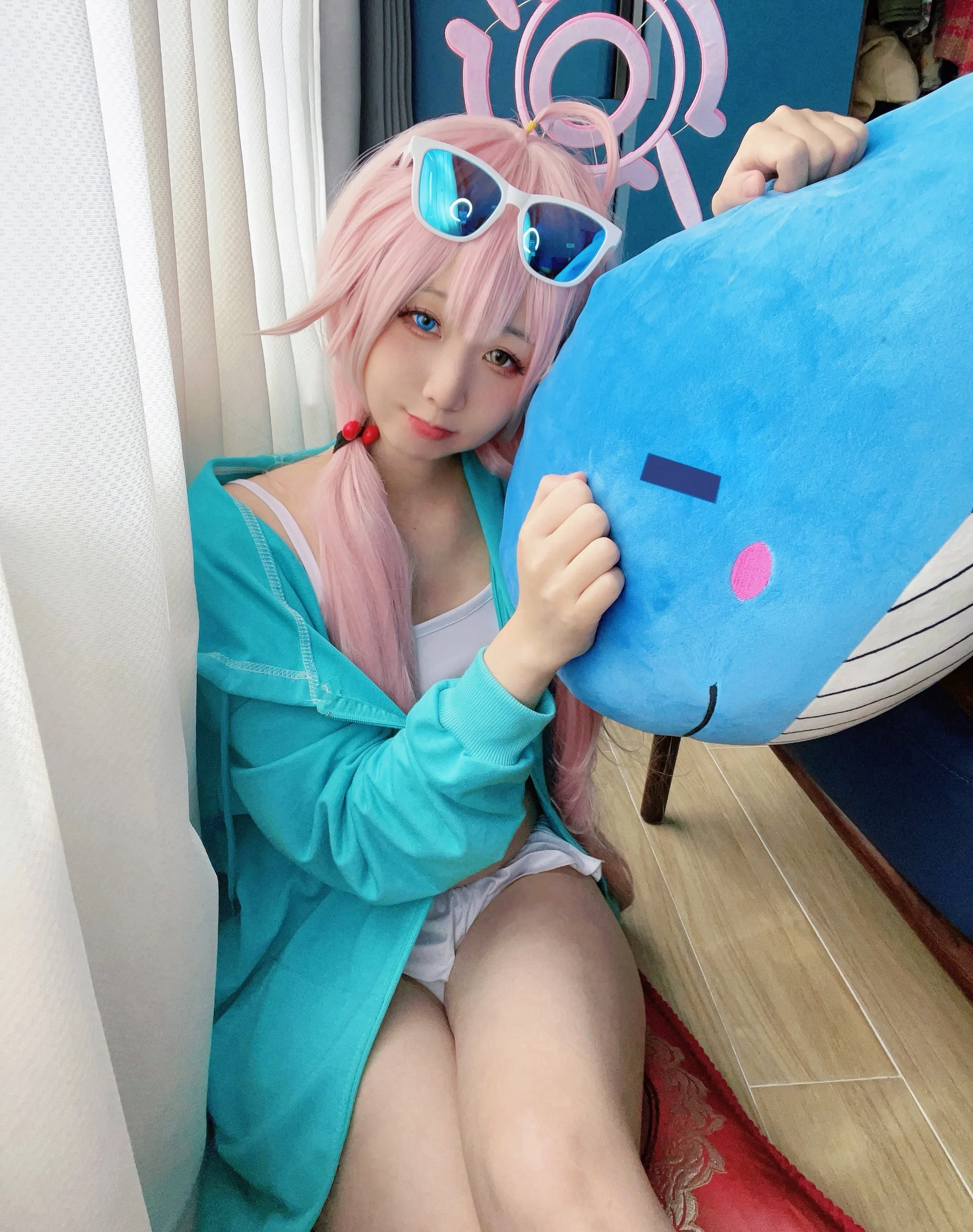 【水大叔cos】蔚蓝档案里的冬泳时光，这套居家慵懒风很舒服 - 第 1 张
