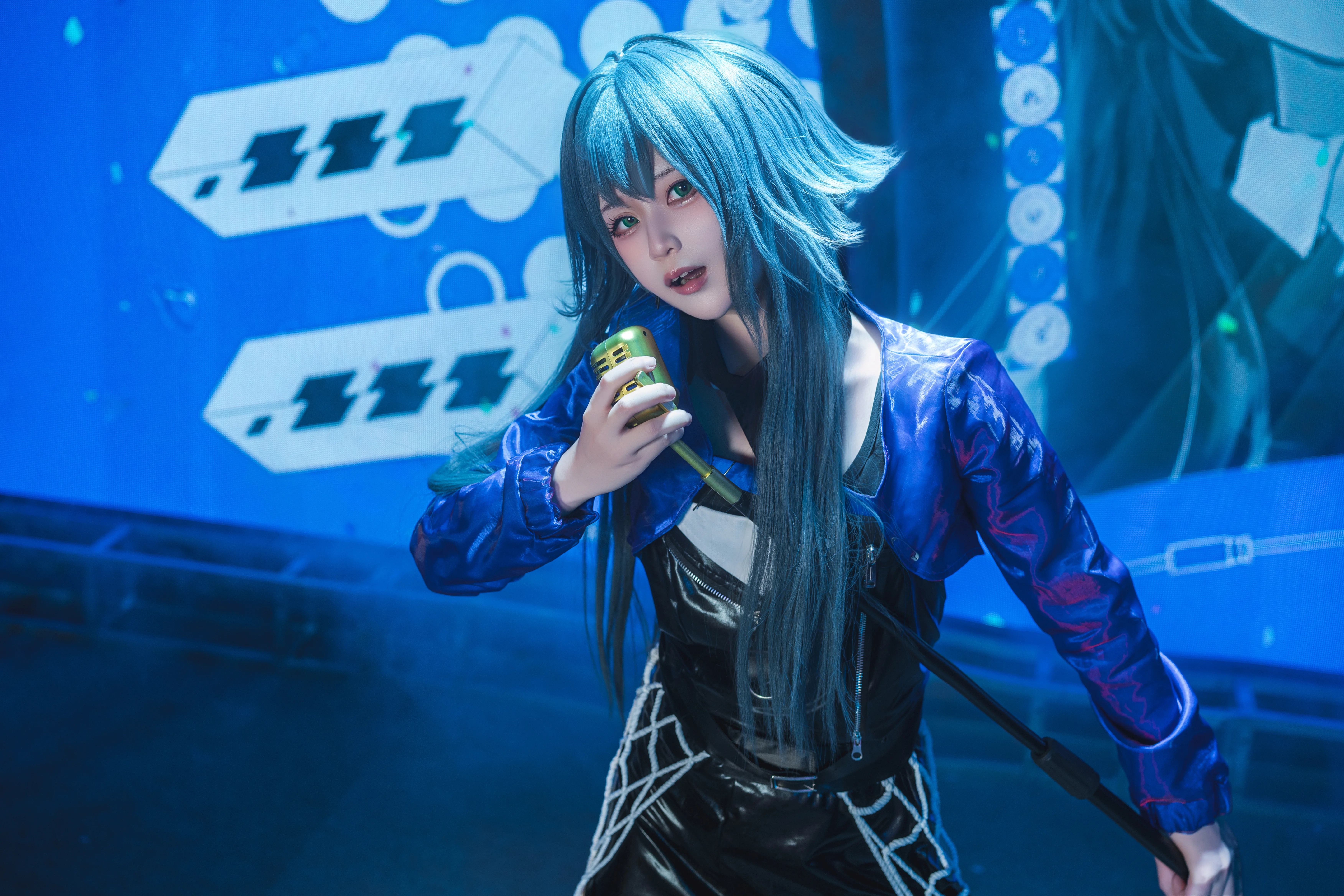 【月村手逑cos】拿起麦克风的瞬间，蓝色舞台就是我最好的应援 - 第 6 张
