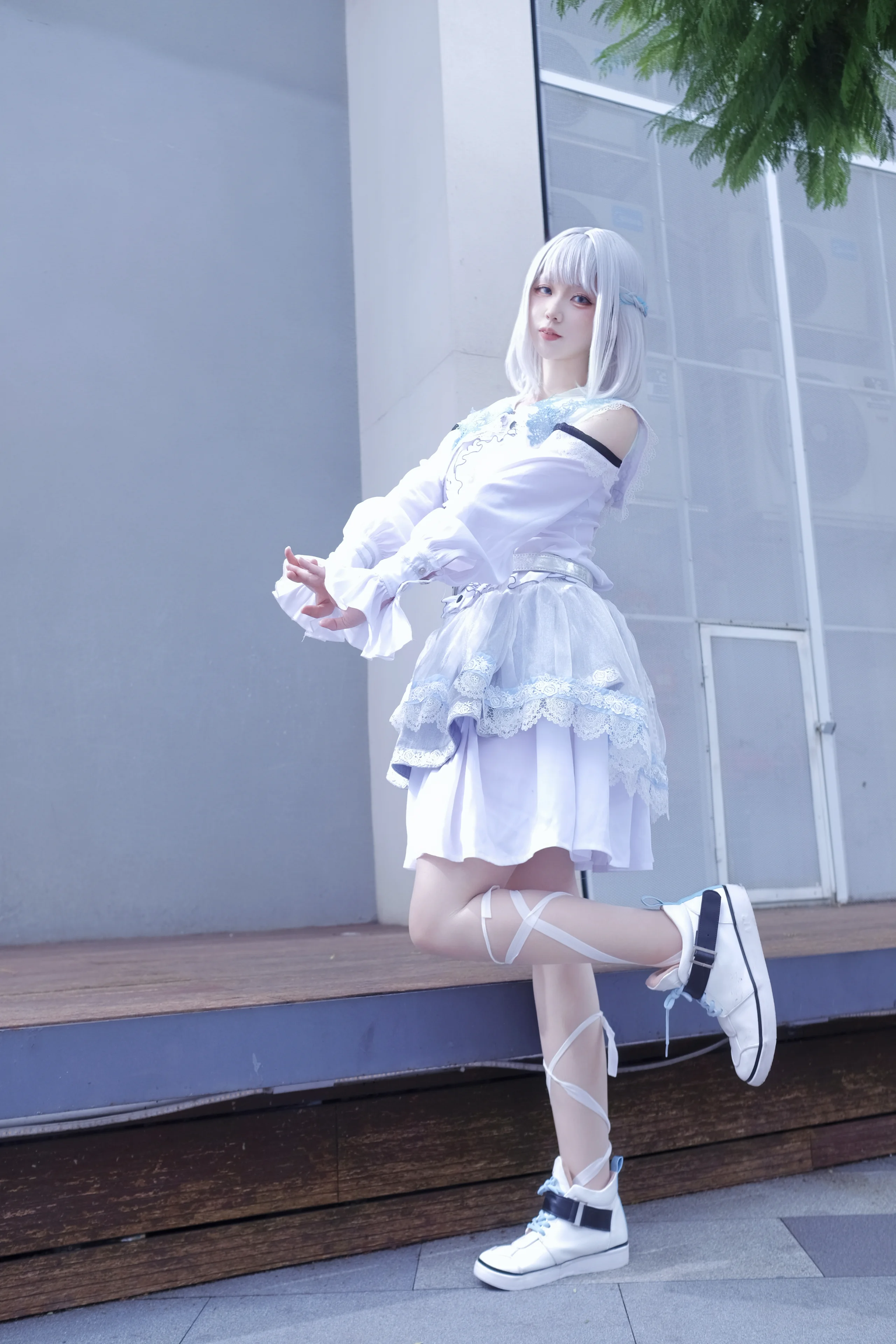 【学园偶像大师葛城莉莉娅cos】穿上初打歌服，定格广州Only现场的纯白大福