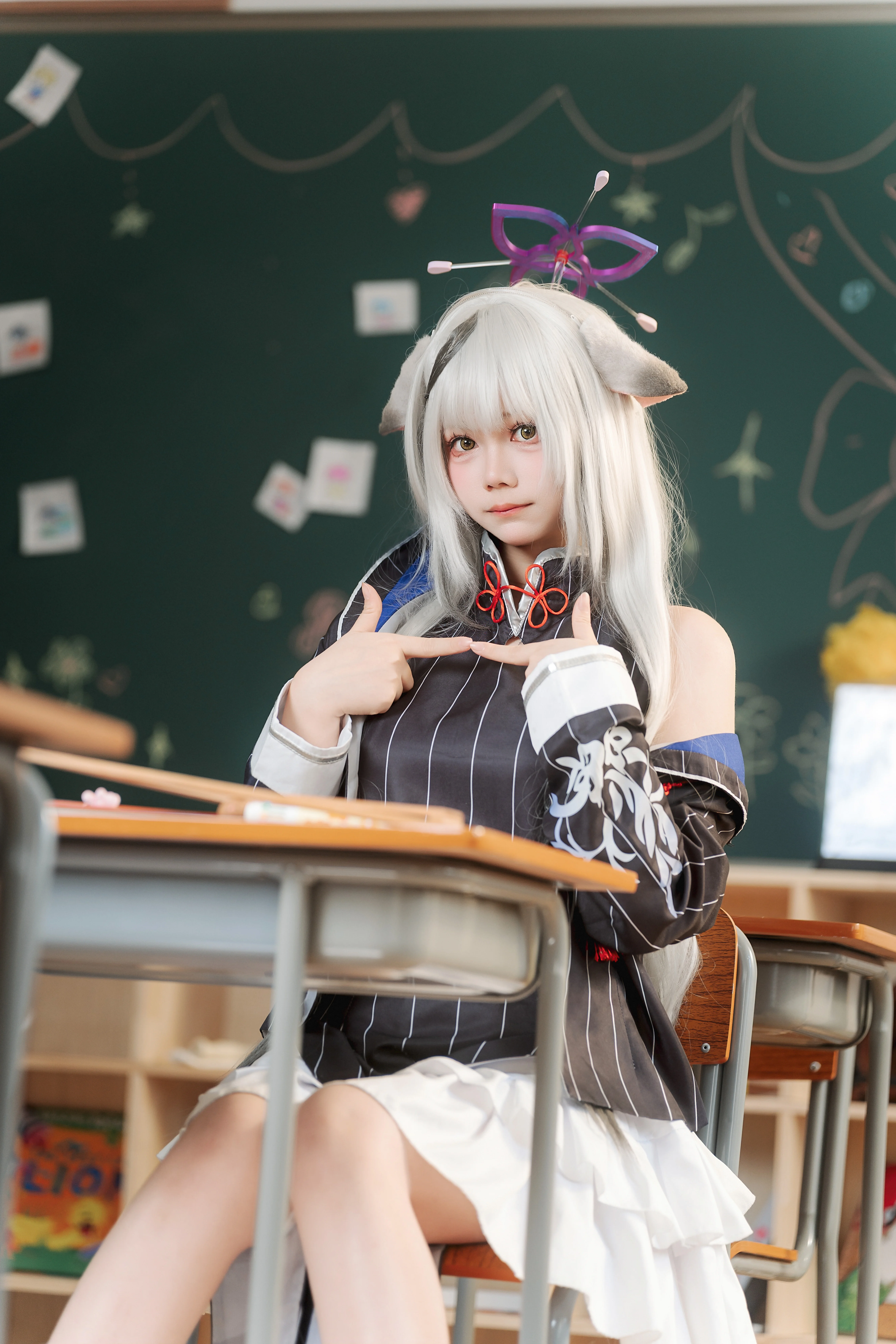 【春原心奈cos】蔚蓝档案的黑白校园侧写 - 第 8 张