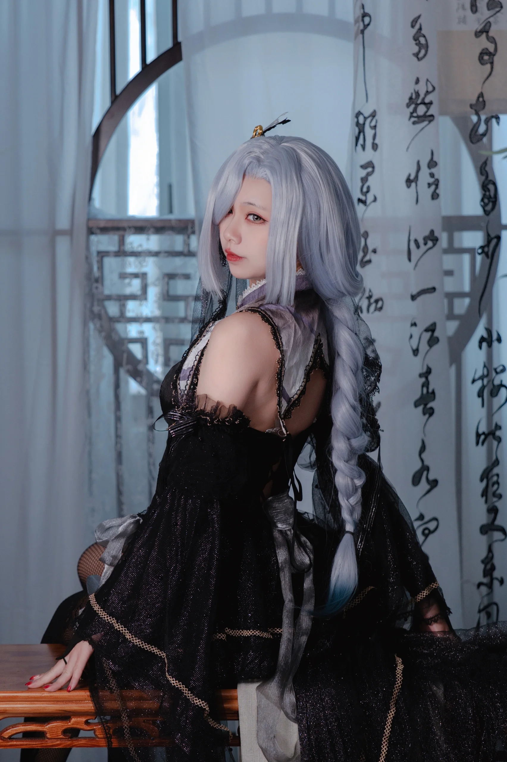 【申鶴 コスプレ】『原神』同人花嫁、ヴェールと黒紗の服で魅せる清冷な美 - 3 枚目