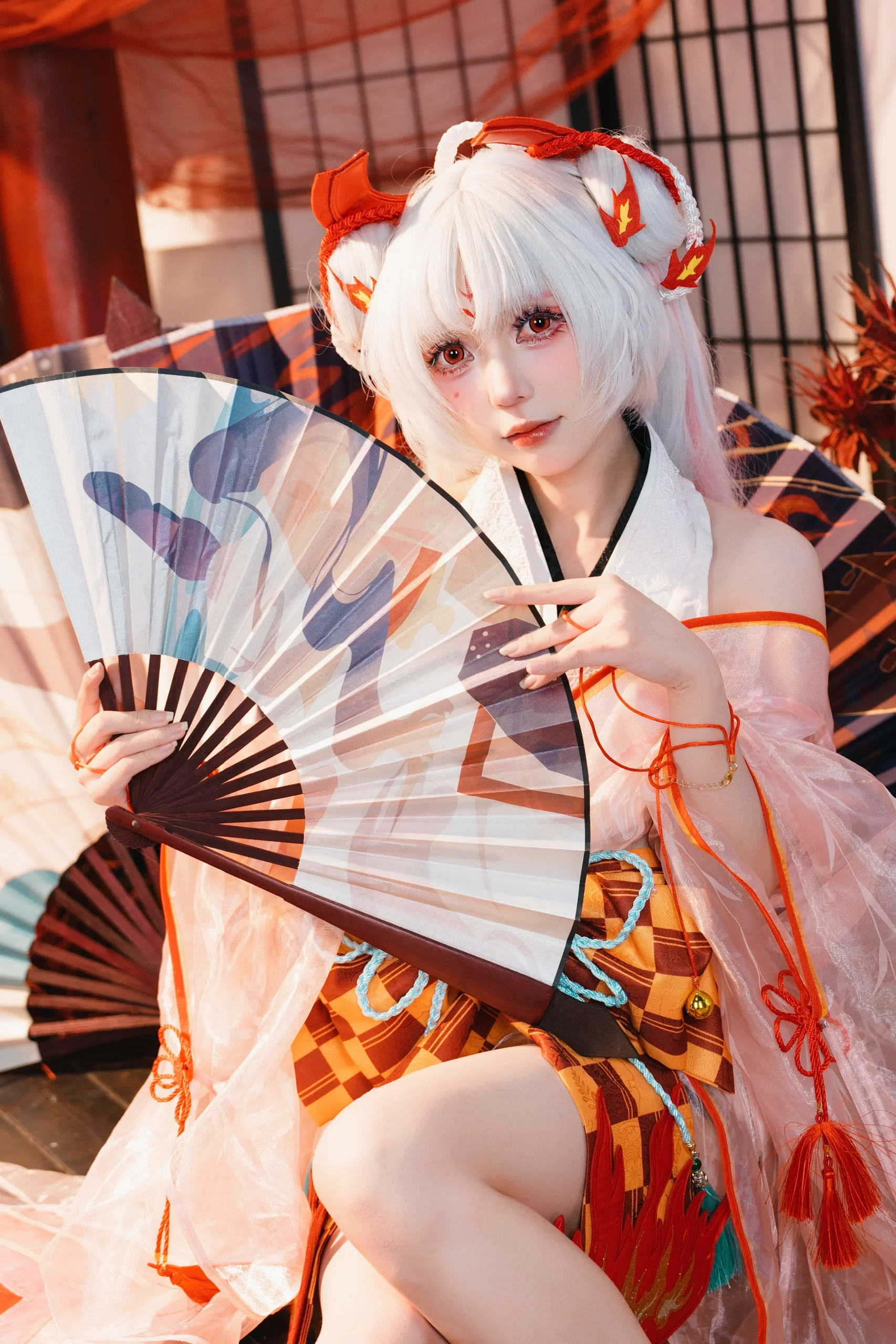 【Shiranui cosplay】White hair, red makeup, and fan dance in Onmyoji - Image 6