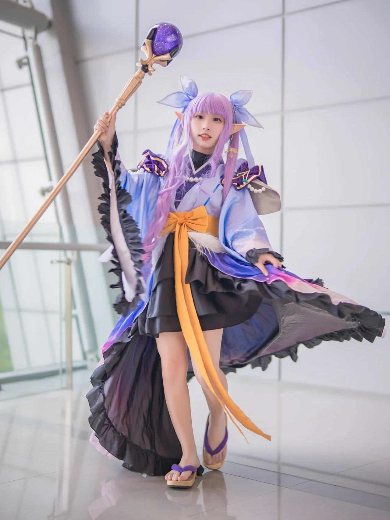 【冰川镜华cos】公主连结Re:Dive的魔法瞬间，手持法杖的优等生