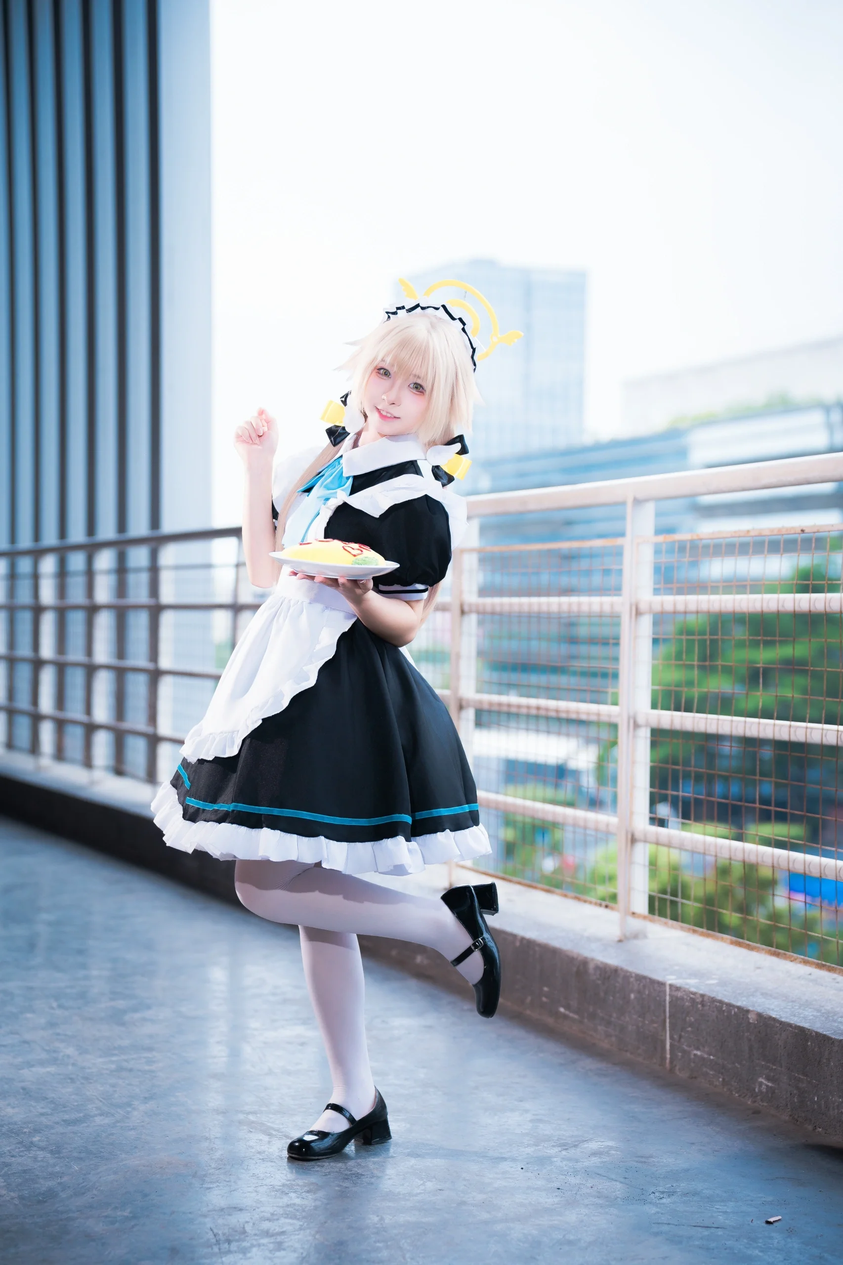 【阿慈谷日富美cos】蔚蓝档案的甜品时间，一场明亮的外拍记录 - 第 5 张