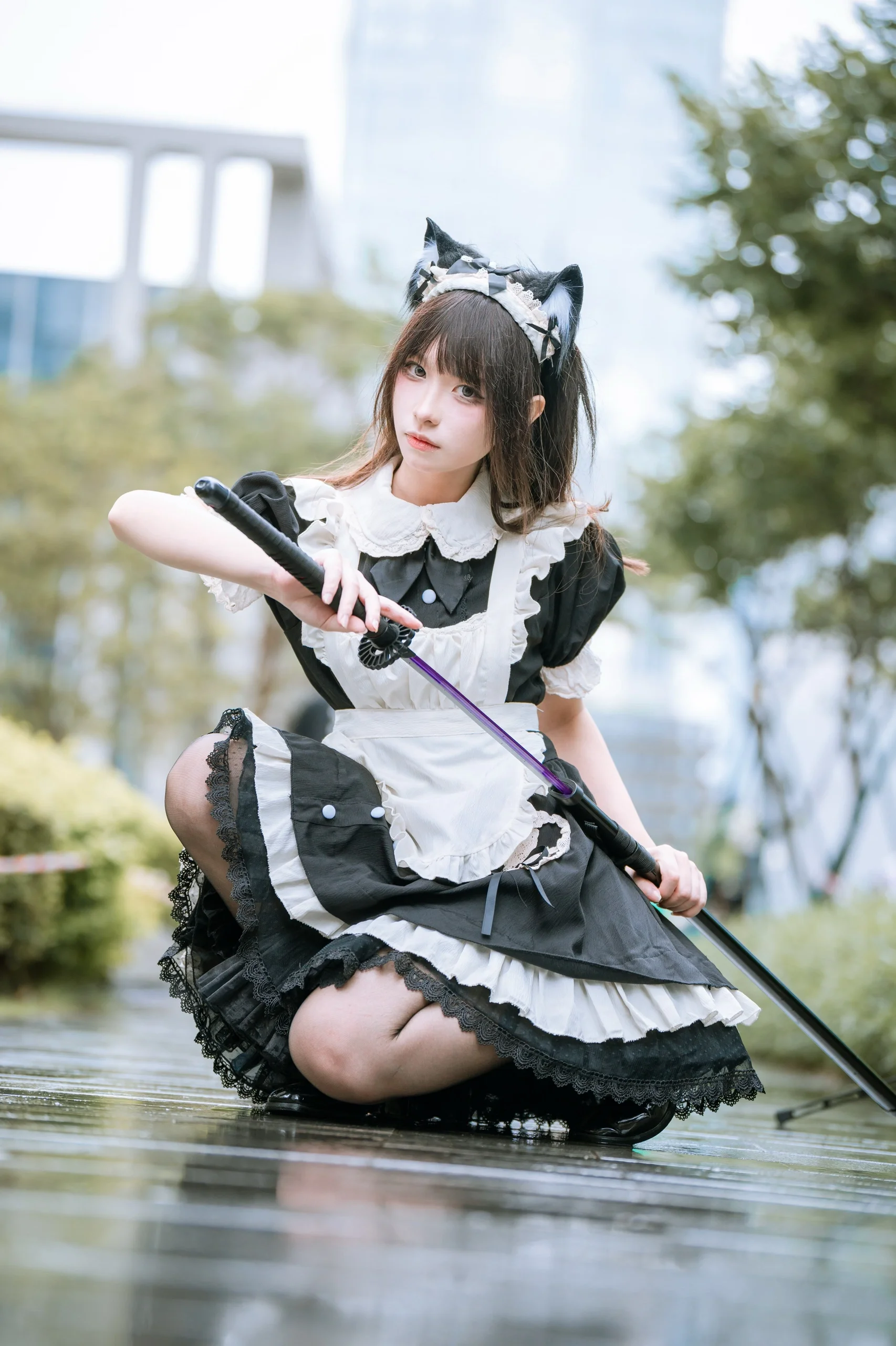 雨季萤火虫漫展的猫耳战斗女仆 - 第 1 张