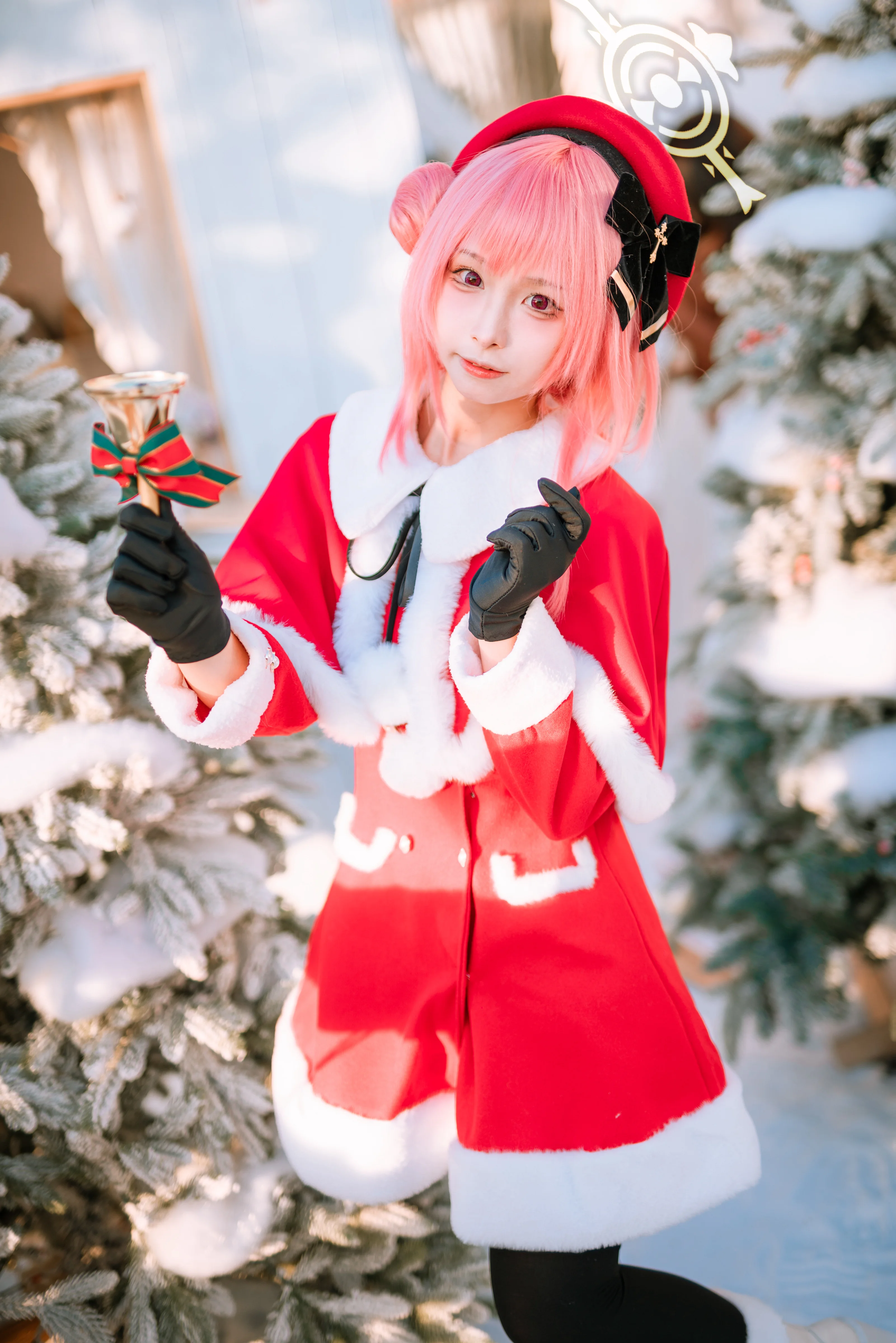 【蔚蓝档案鹫见芹娜cos】想和sensei一起过个红色圣诞 - 第 7 张