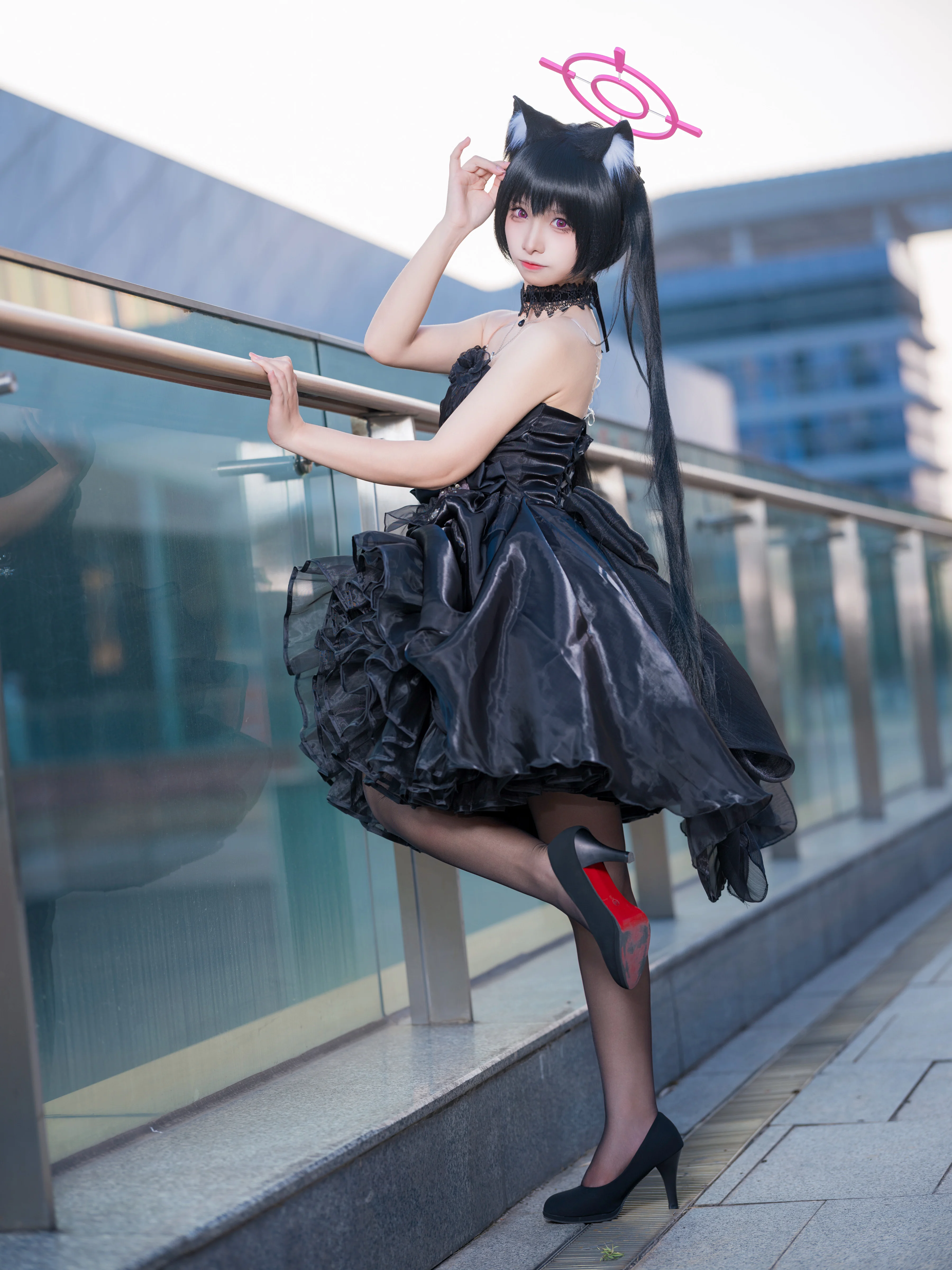 【黑见芹香cos】蔚蓝档案的哥特黑猫礼服正片分享 - 第 4 张