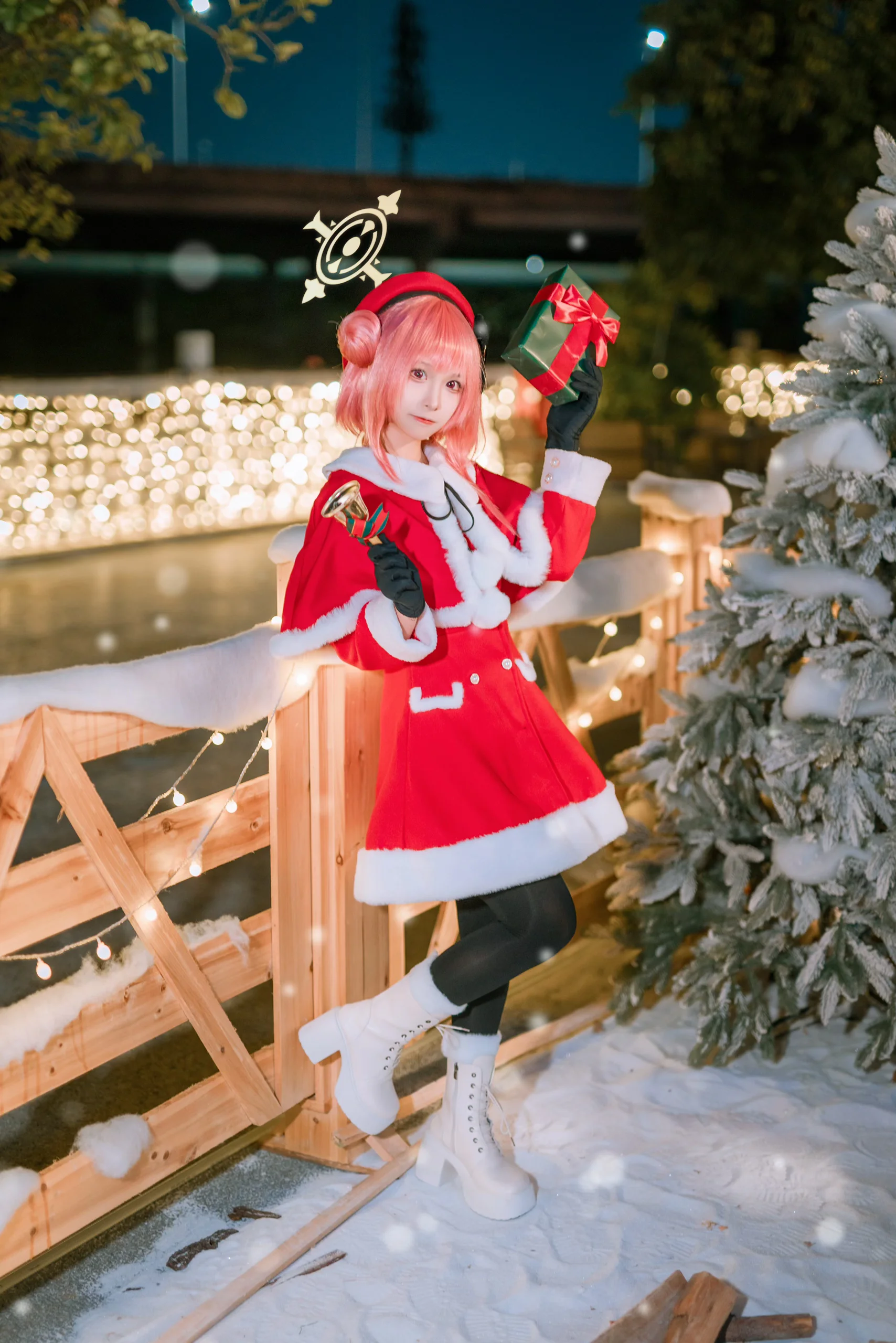 【鹫见芹娜cos】平安夜户外夜景氛围感拍摄分享