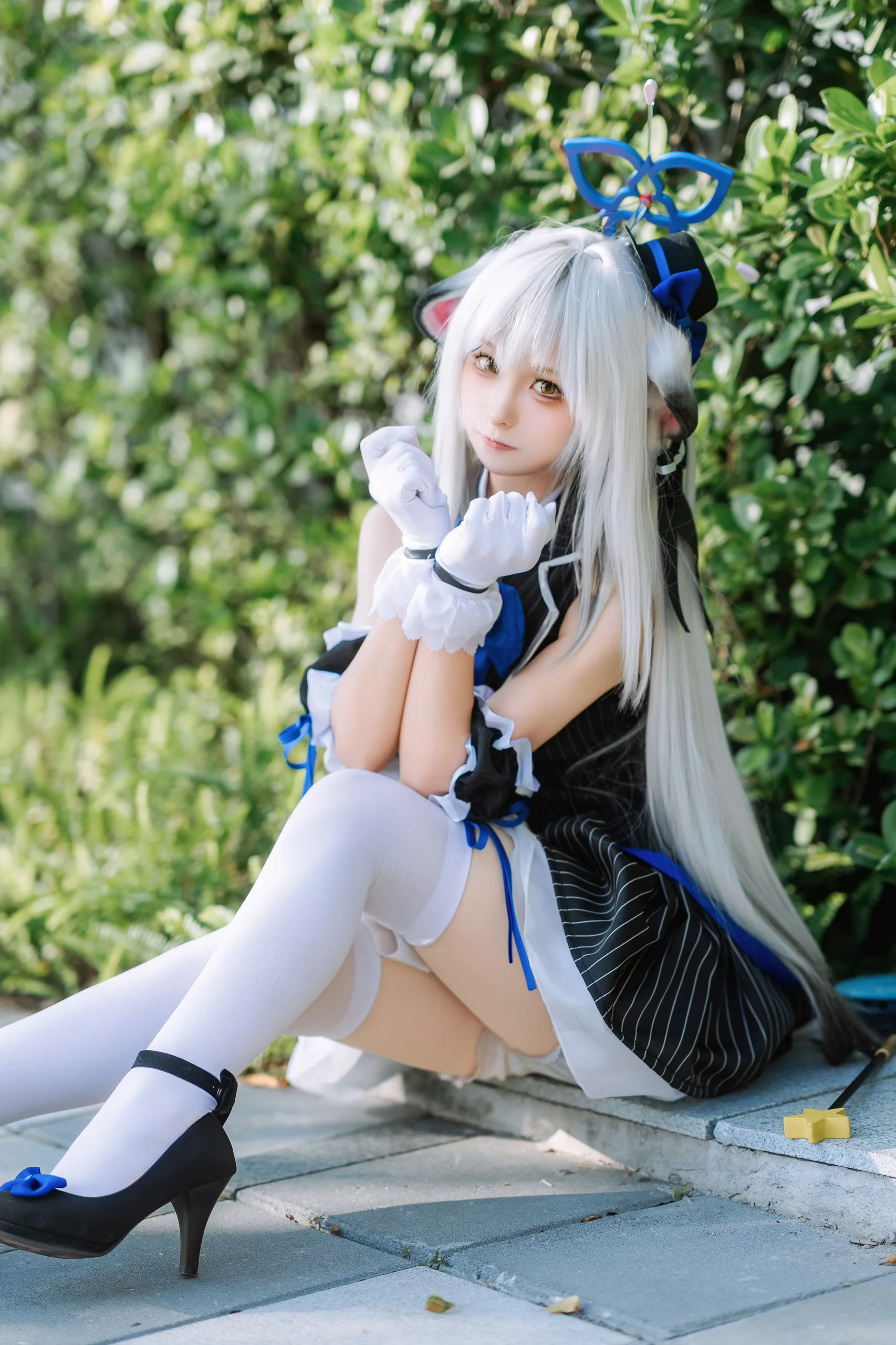 【春原心奈cos】蔚蓝档案魔法少女春原心奈户外写真 - 第 4 张