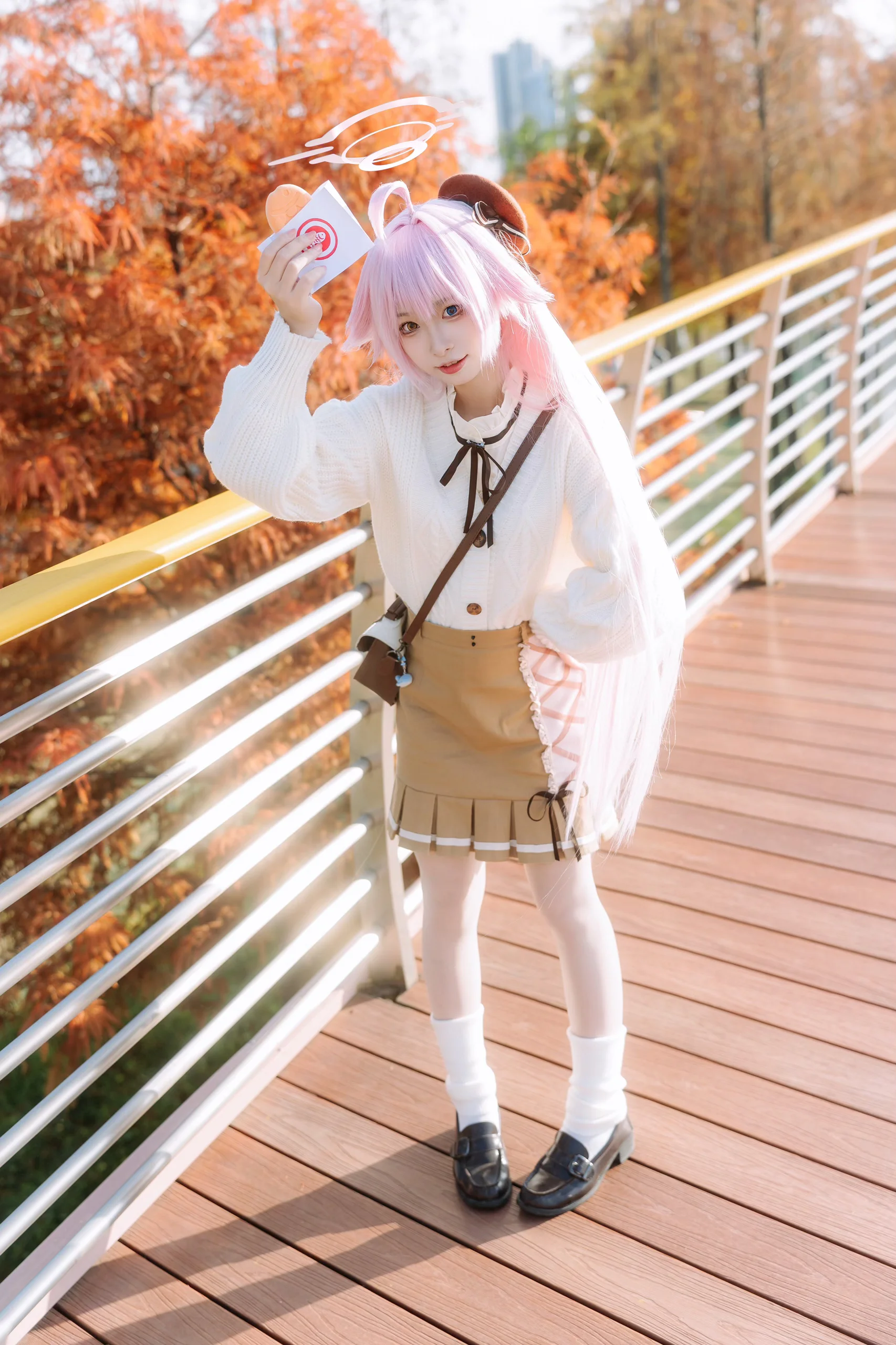 【小鸟游星野cos】蔚蓝档案，落羽杉林里的秋日外拍 - 第 1 张
