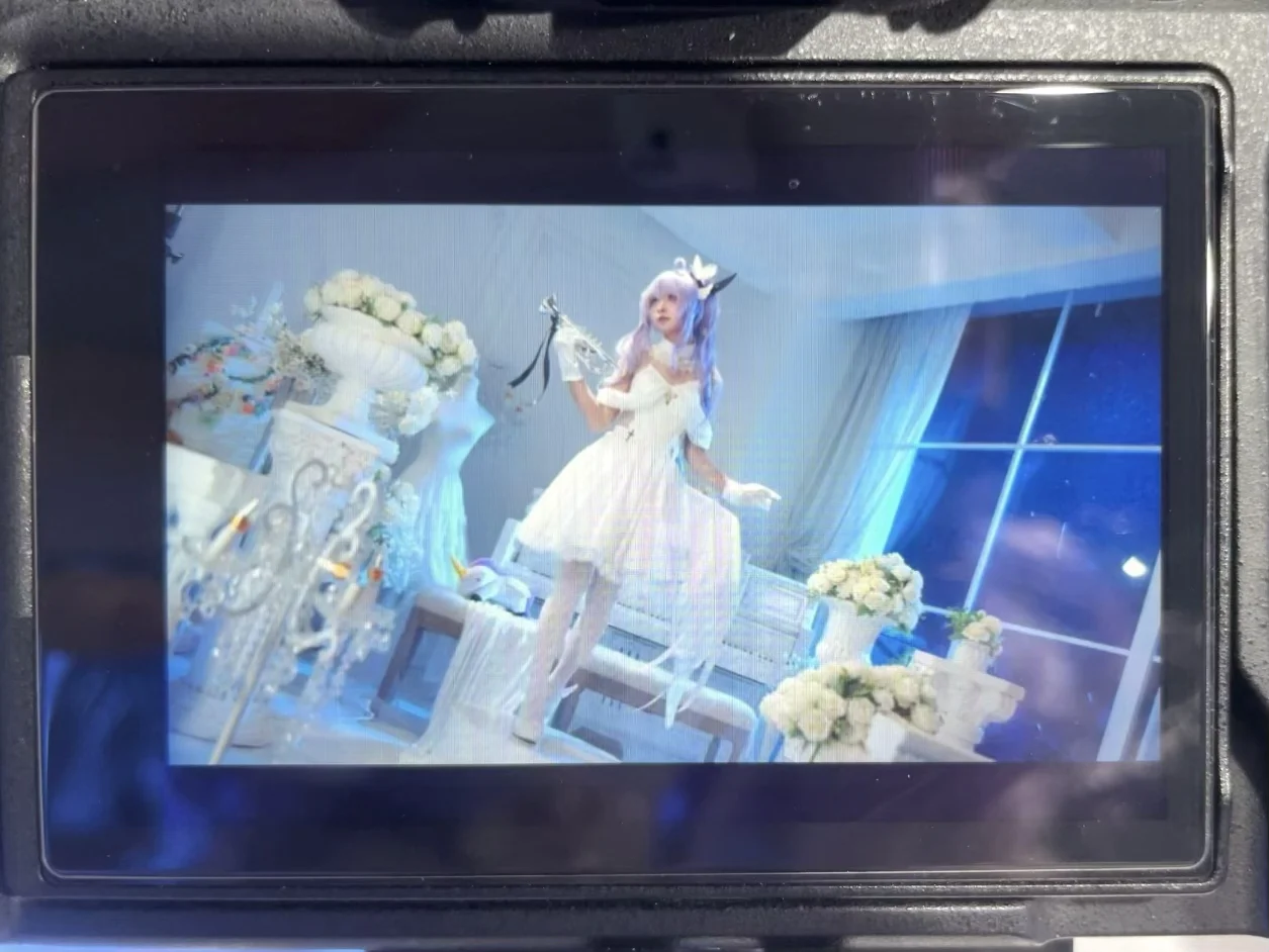 【独角兽cos】碧蓝航线独角兽幸福乐章，纯白花嫁与钢琴协奏 - 第 4 张
