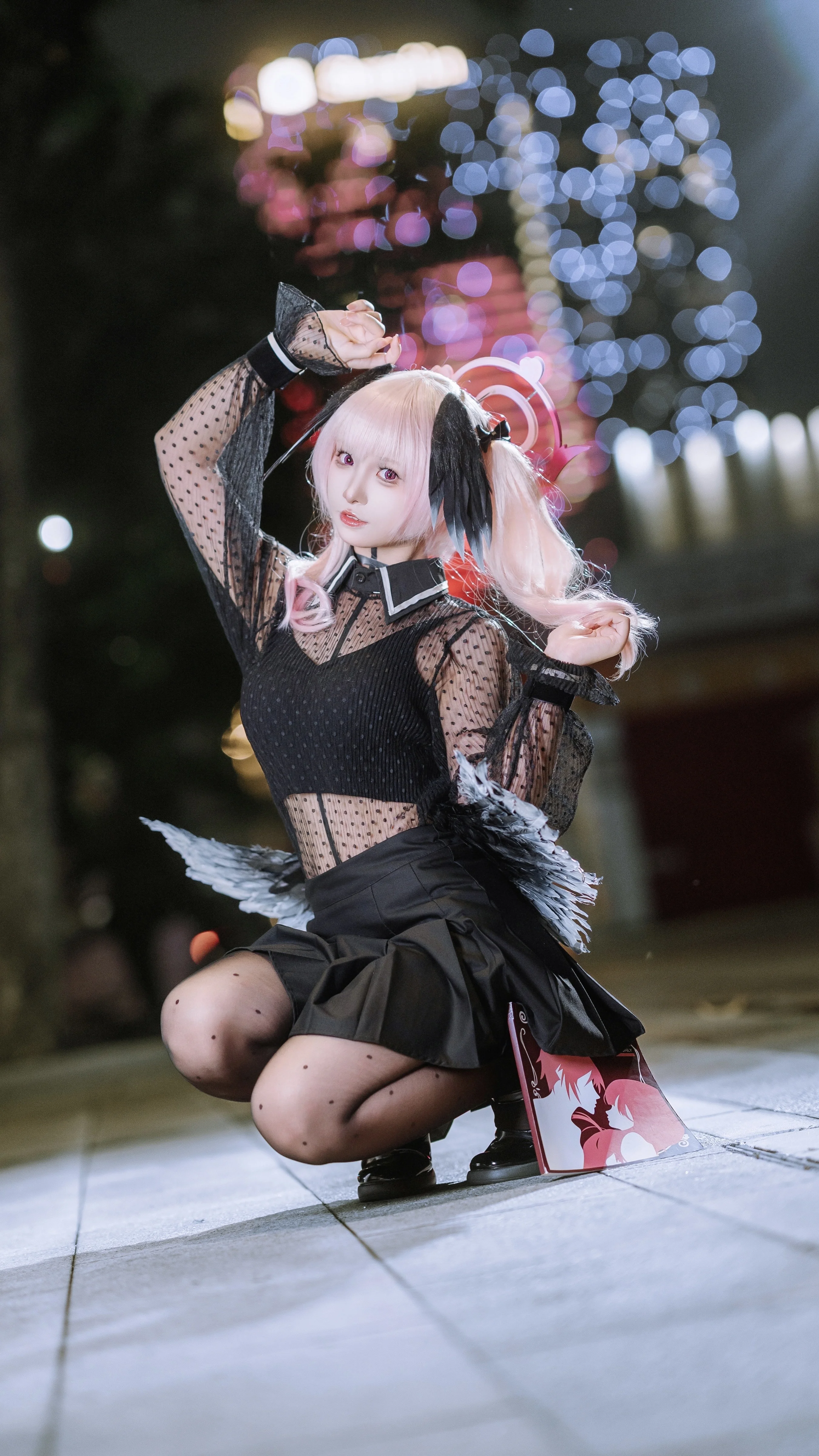 【下江小春cos】蔚藍檔案一番賞造型，夜間光斑下的波點黑絲 - 第 1 張