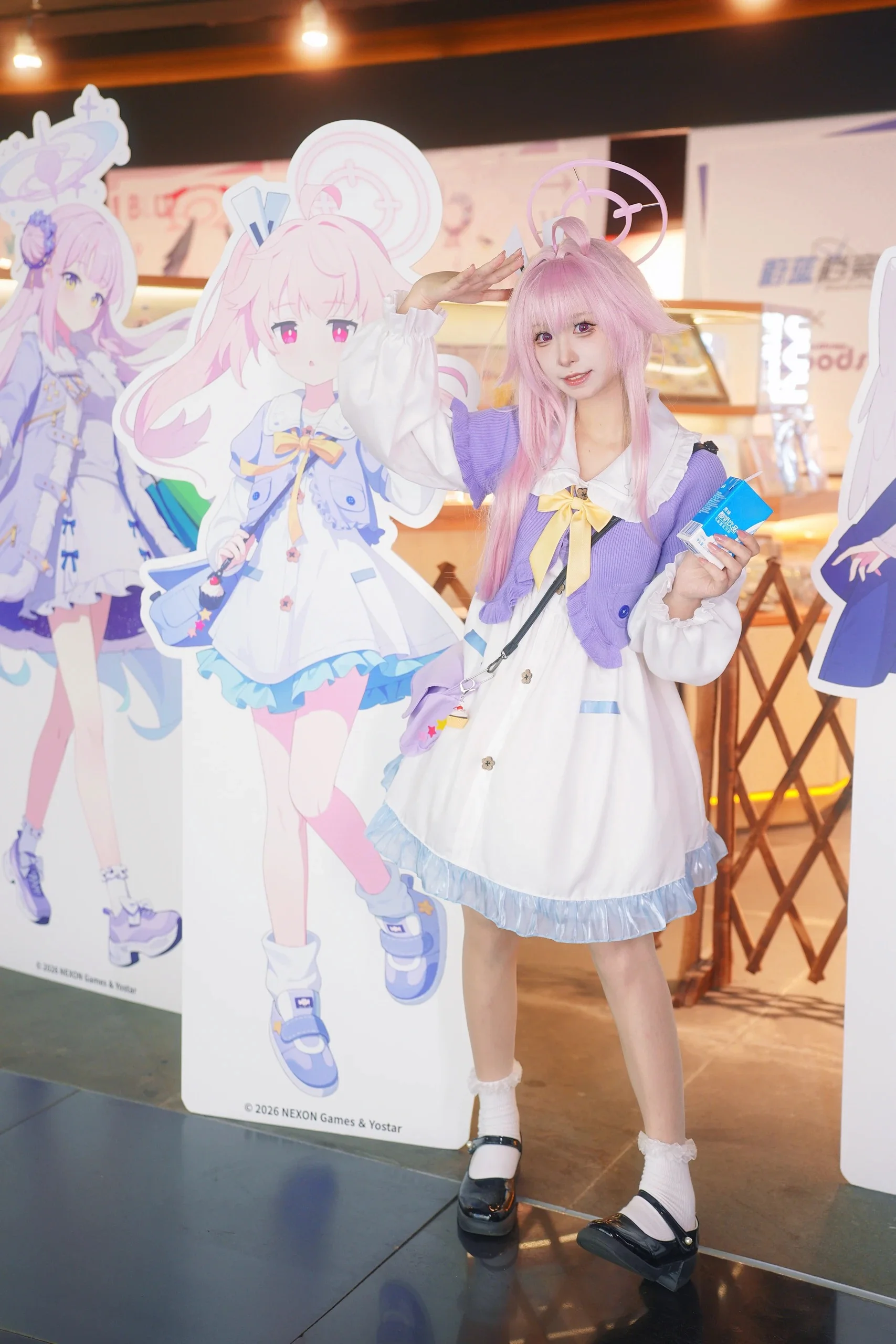 【柚鳥夏cos】蔚藍檔案聯動探店，打卡屬於自己的立牌 - 第 1 張