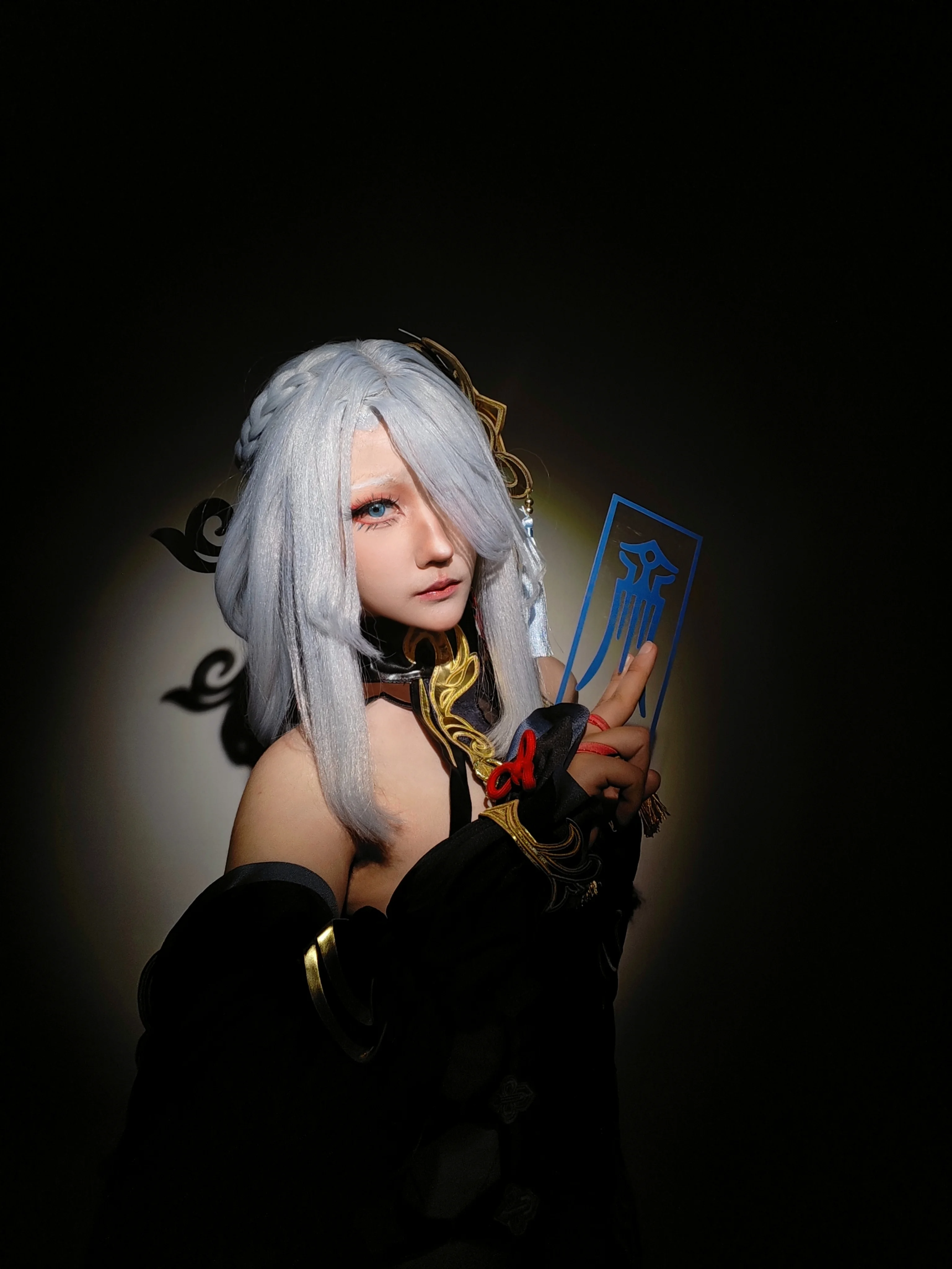 【申鹤cos】原神申鹤冷花幽露的室内棚拍分享 - 第 2 张